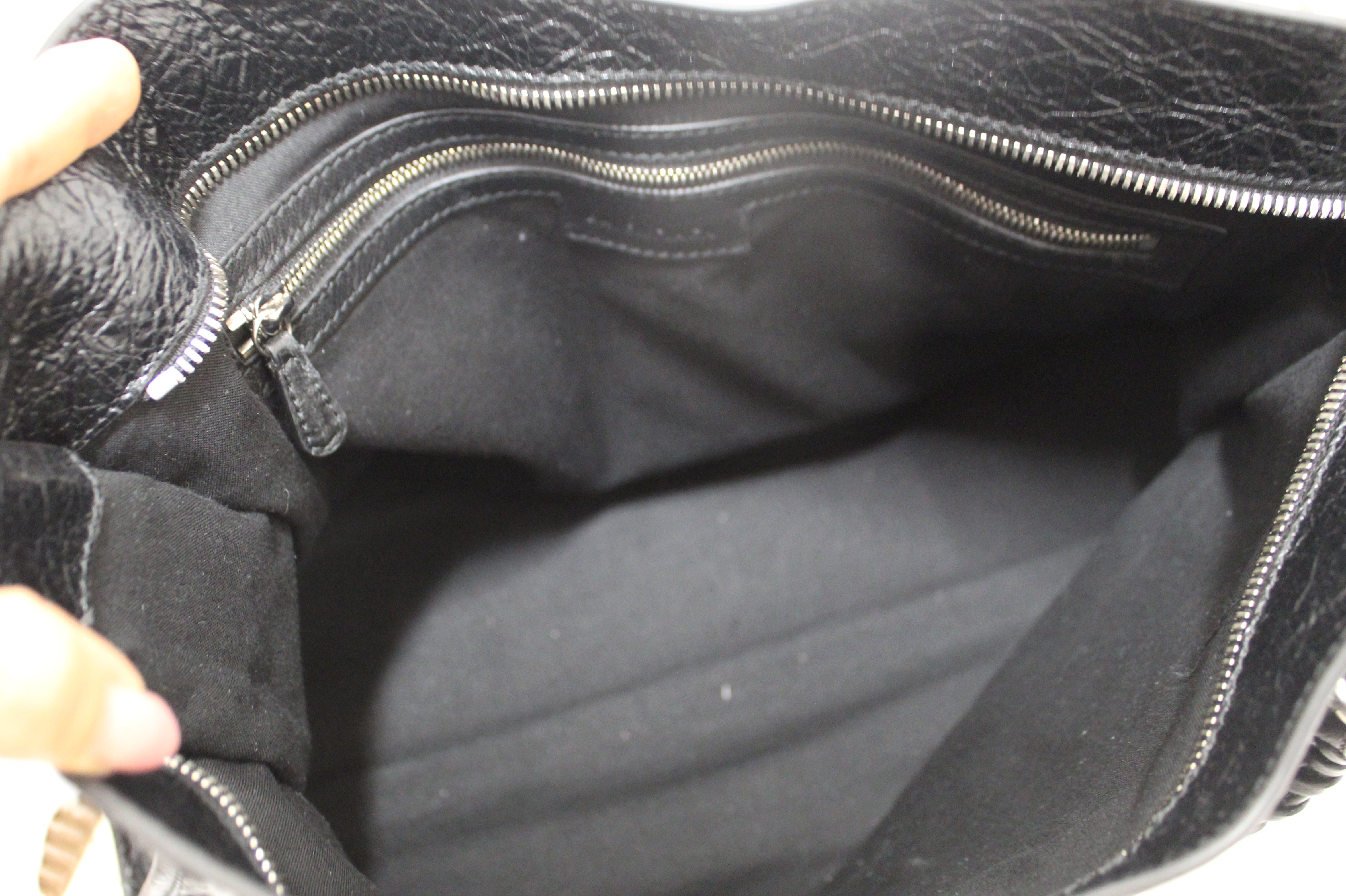 Authentic Balenciaga Black Classic Medium City Lambskin Leather Shoulder Bag