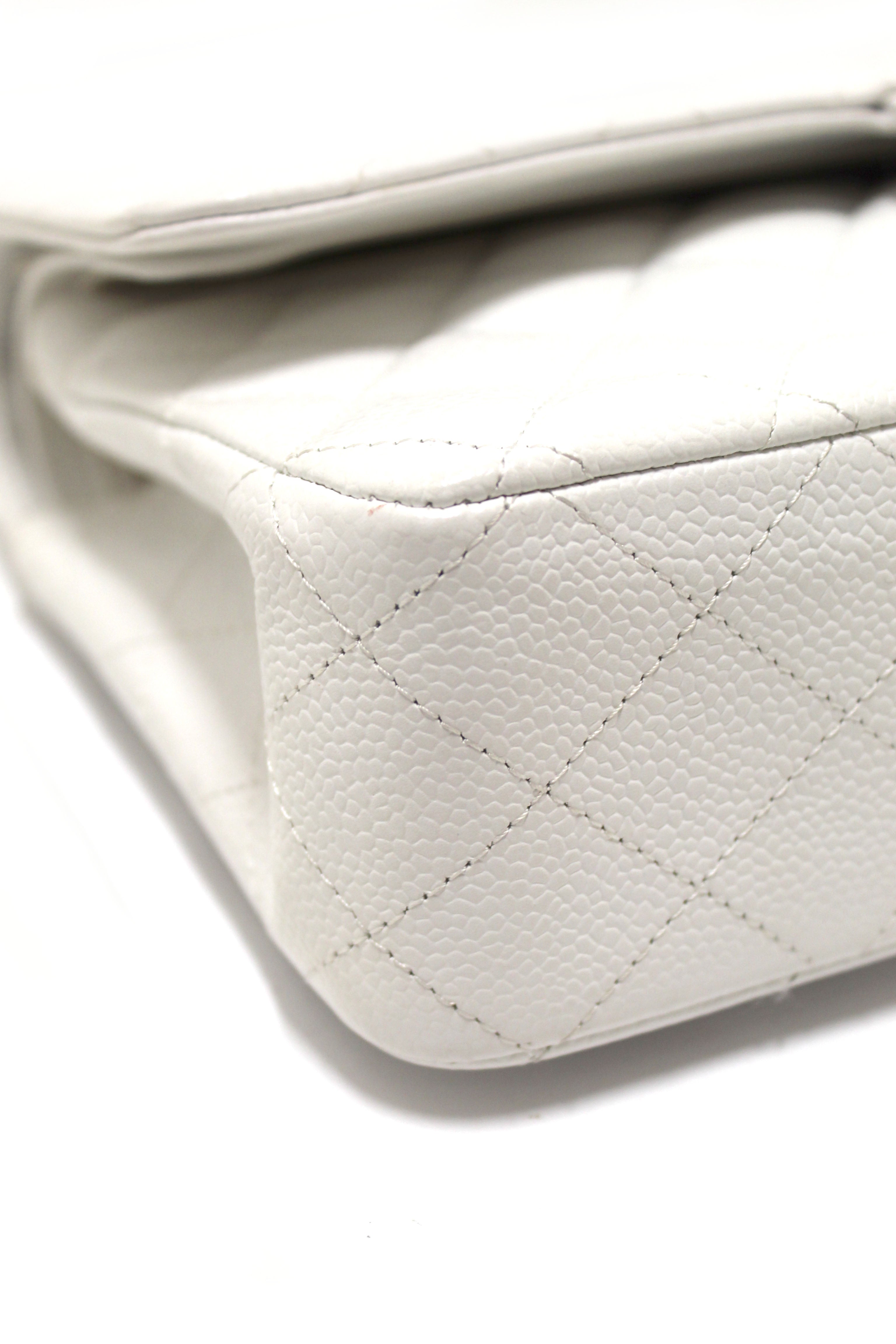 Authentic Chanel White Caviar Leather Medium Classic Flap Chain Handbag