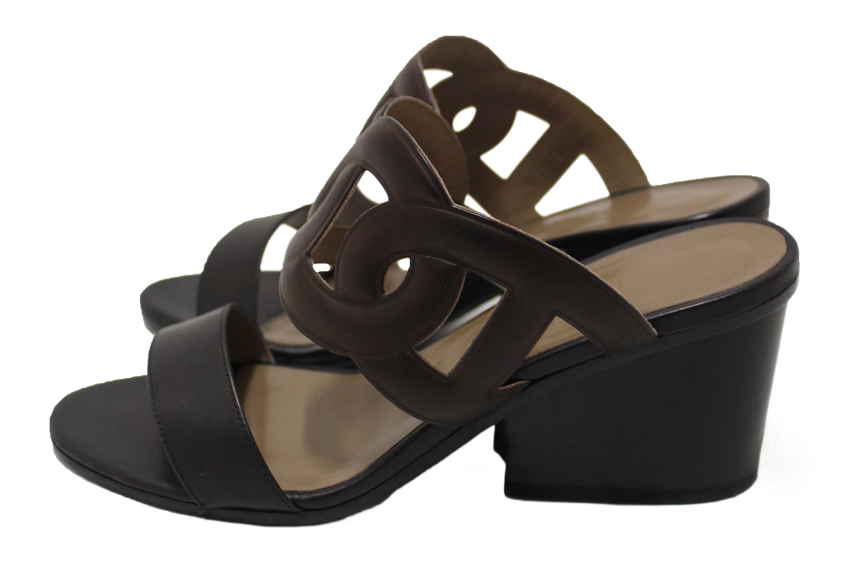 Authentic Hermes Chocolate Brown Nappa Leather Bikini Sandal Size 35