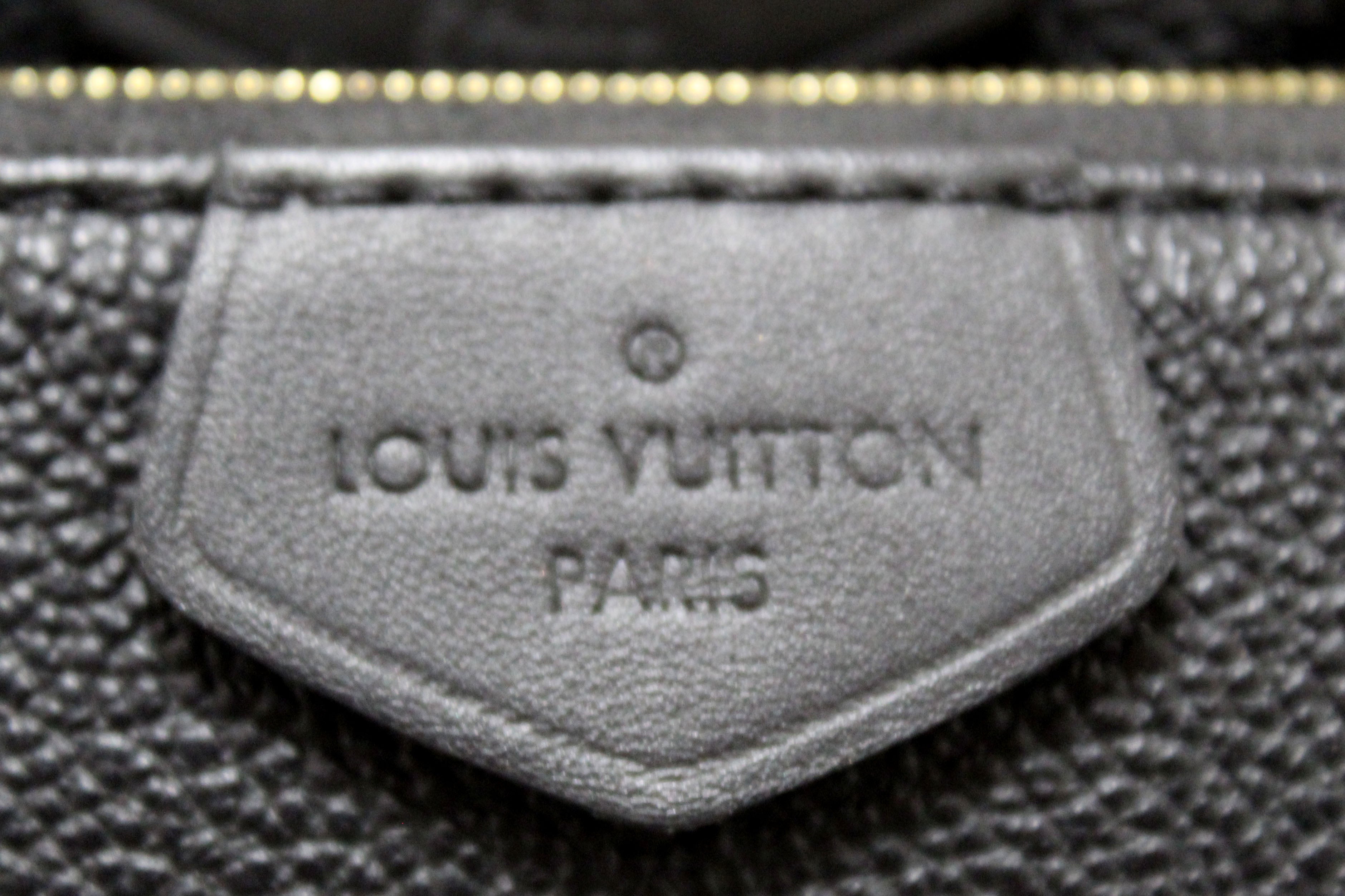 Authentic Louis Vuitton Monogram Empreinte Leather Multi Pochette Bag