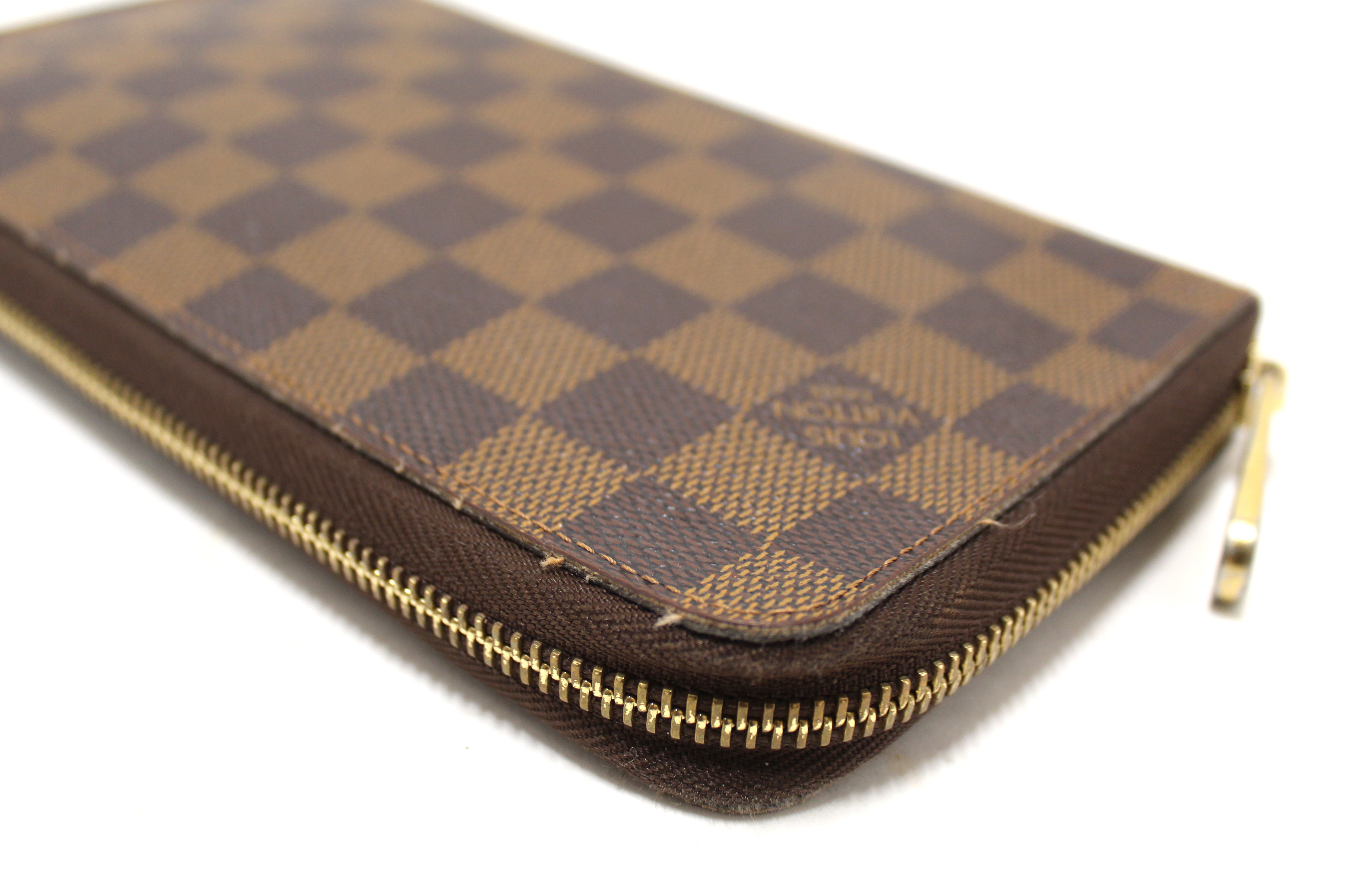 Authentic Louis Vuitton Damier Ebene Canvas Zippy Organizer Wallet