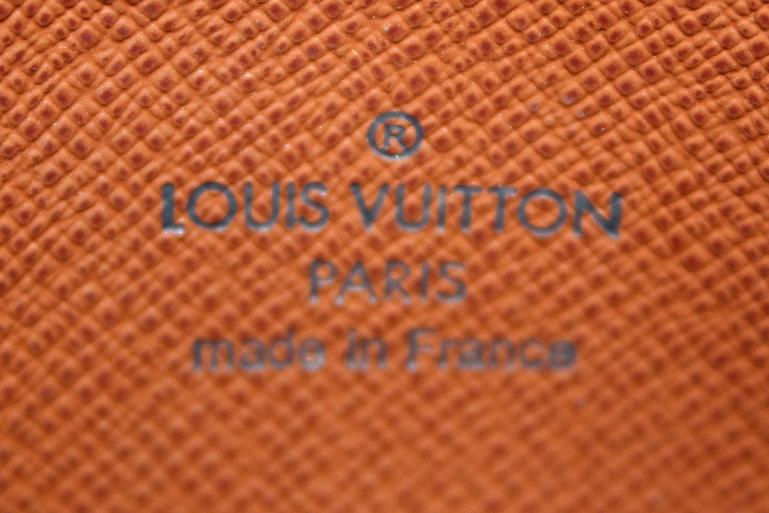 Authentic Louis Vuitton Classic Monogram Zippy Coin Purse