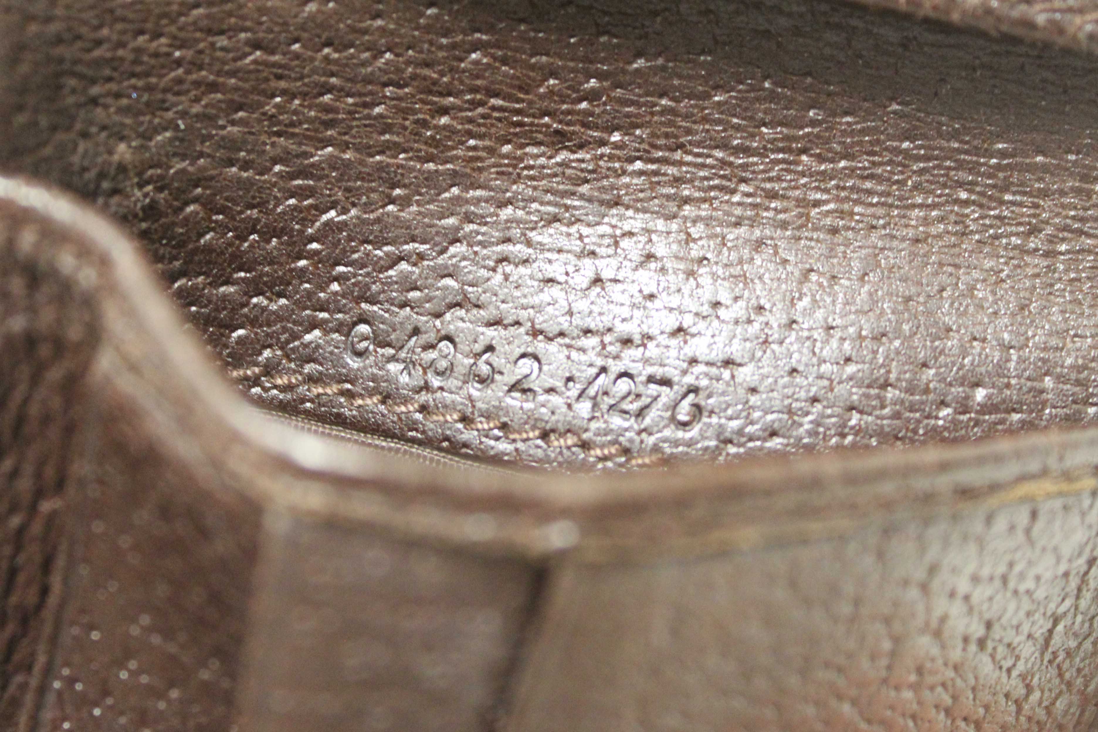 Authentic Gucci Brown GG Signature Men's Wallet 04862