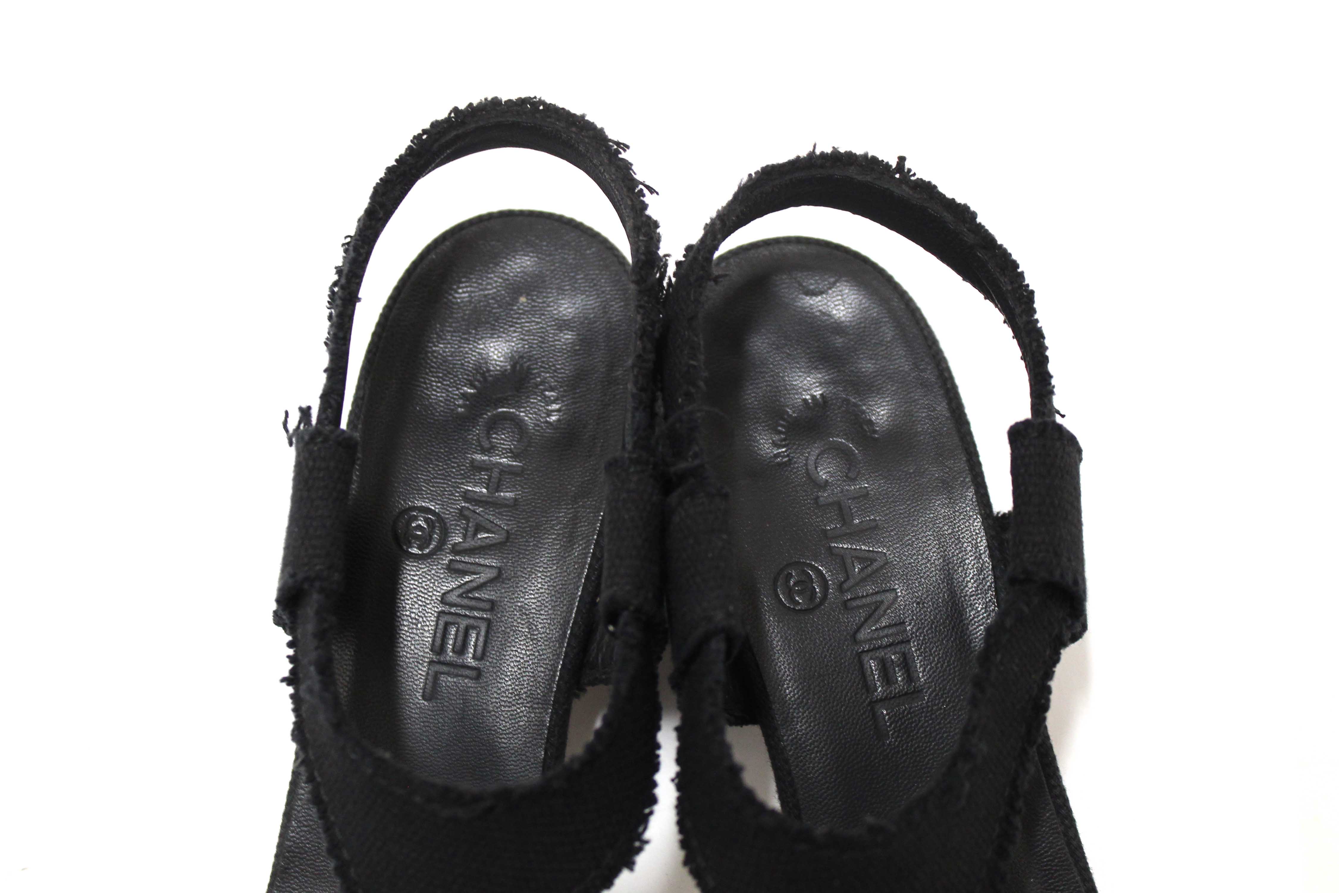 Authentic Chanel Black Interlocking CC Logo Canvas Slingback Sandals size 37