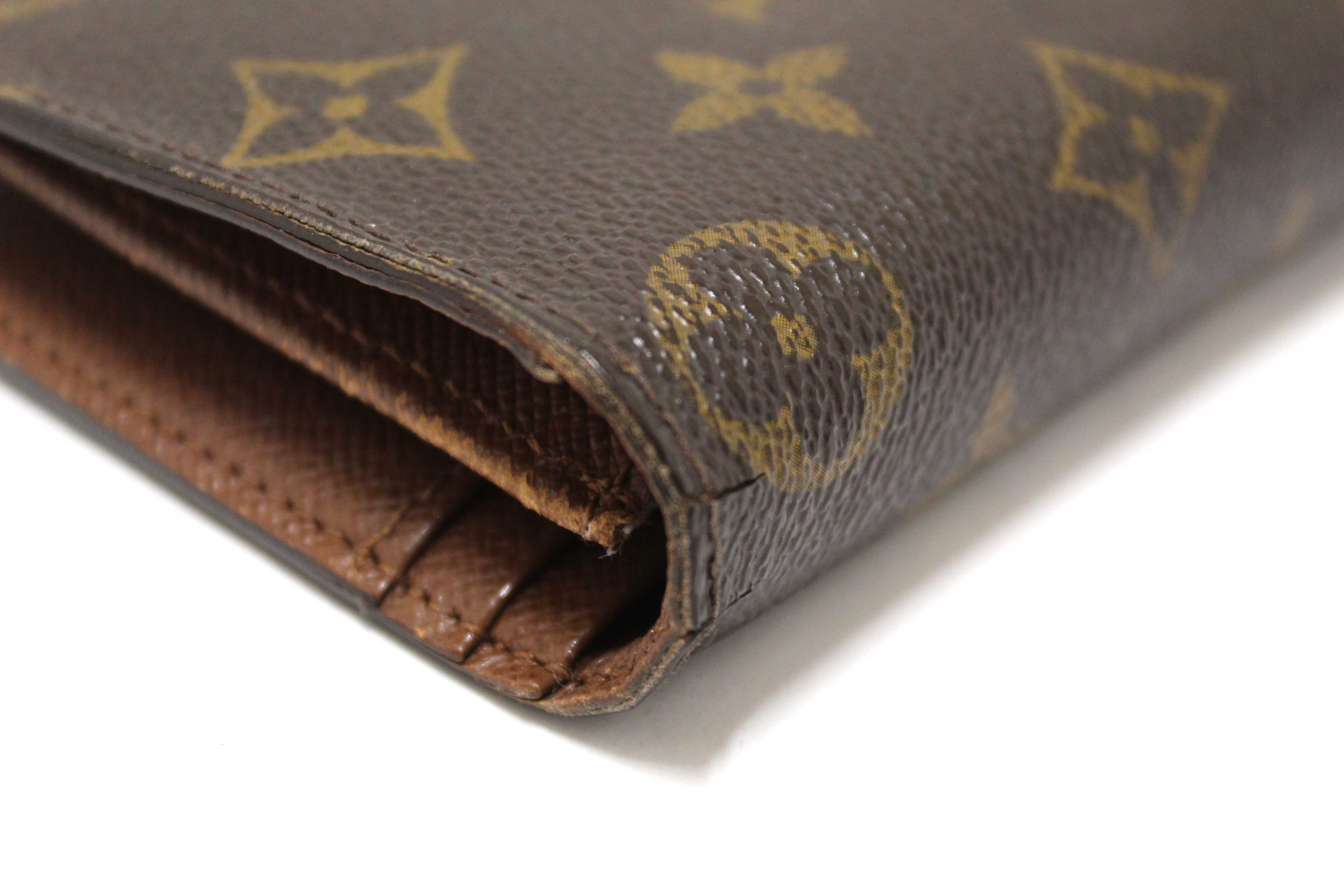 Authentic Louis Vuitton Classic Monogram Canvas Brazza Long Wallet