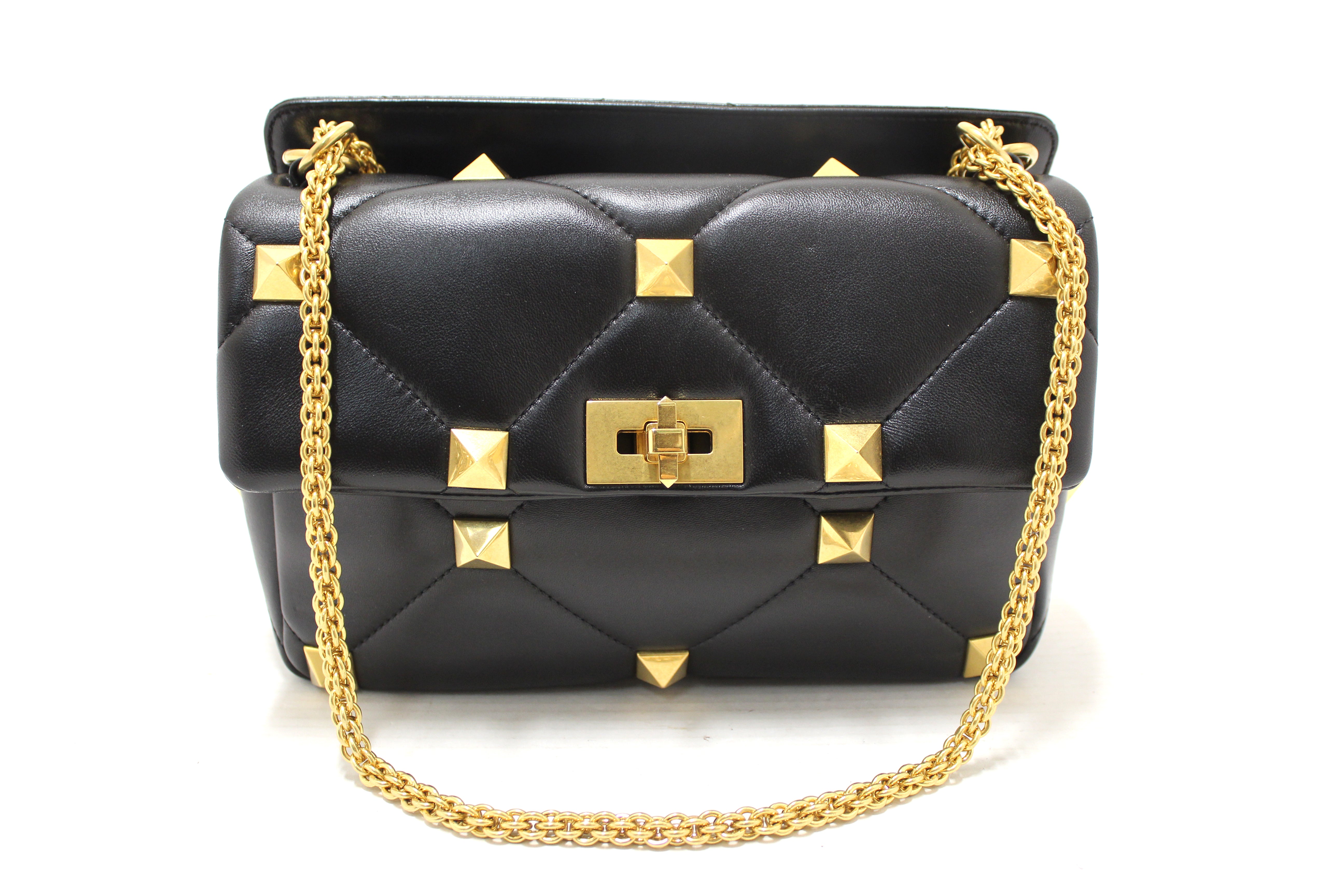 【関税&送料込】Valentino Garavani Black Nappa Leather Roman Authentic NEW Valentino Garavani Large Roman Stud Black