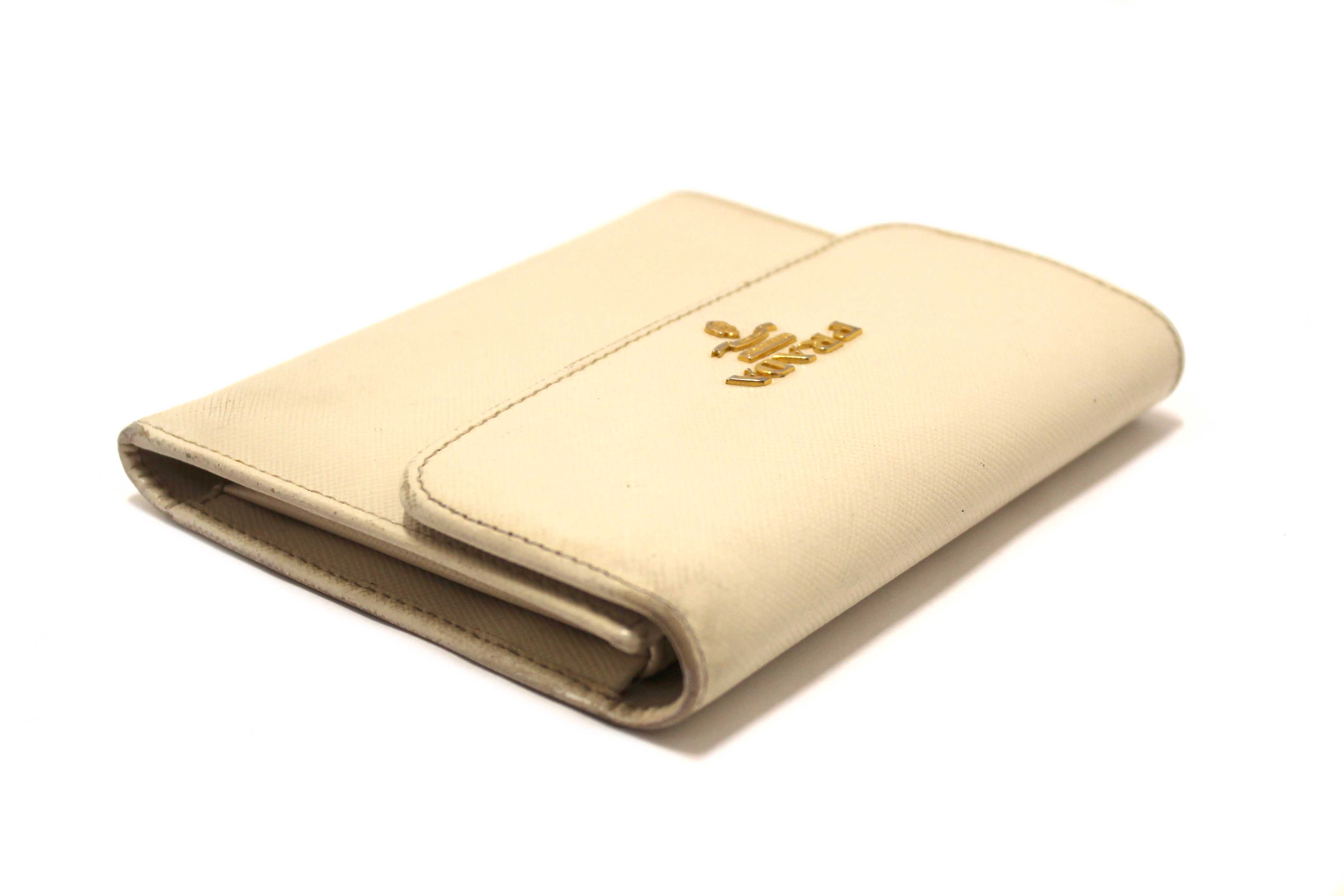 Authentic Prada White Saffiano Leather Bifold Medium Wallet