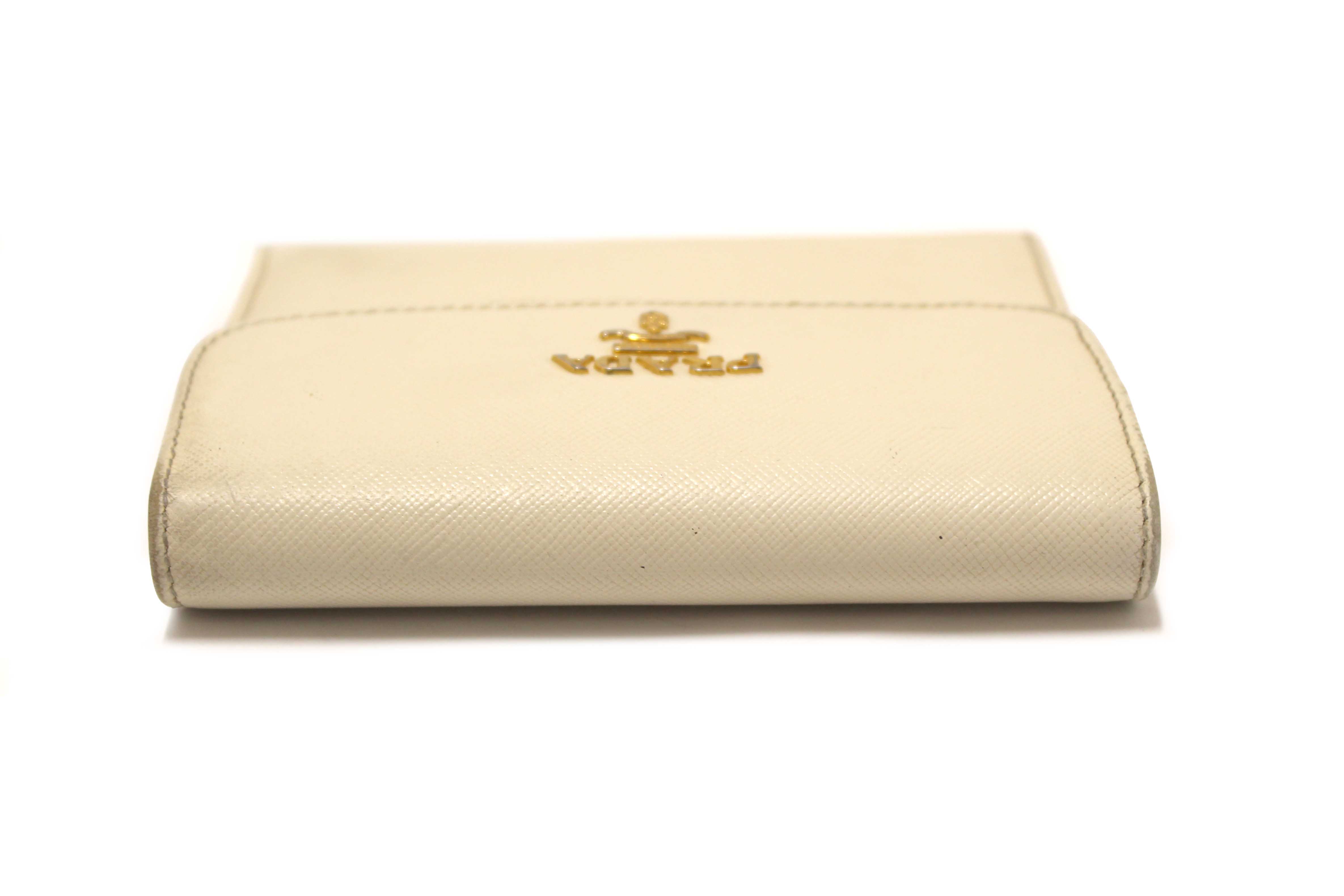 Authentic Prada White Saffiano Leather Bifold Medium Wallet