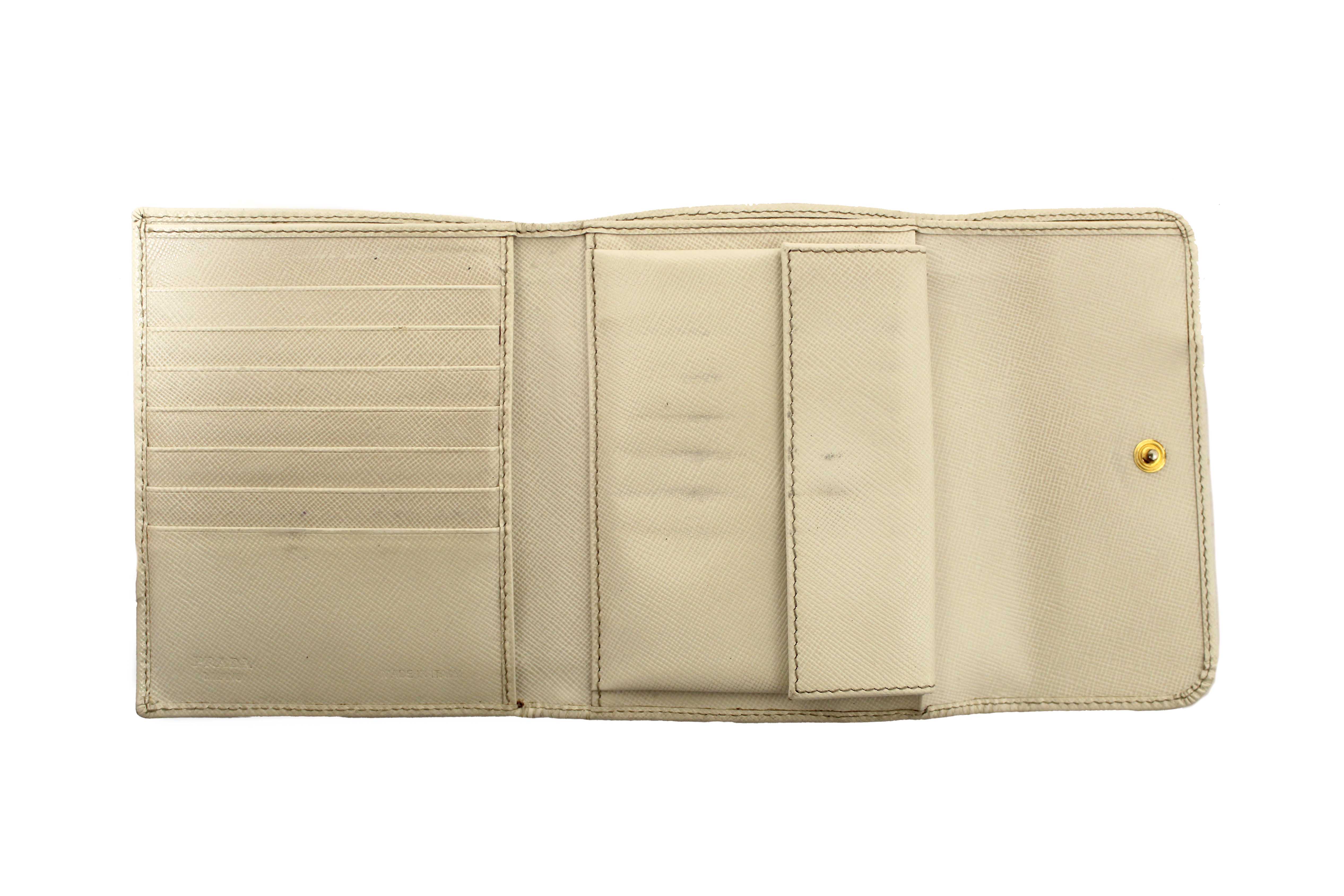 Authentic Prada White Saffiano Leather Bifold Medium Wallet