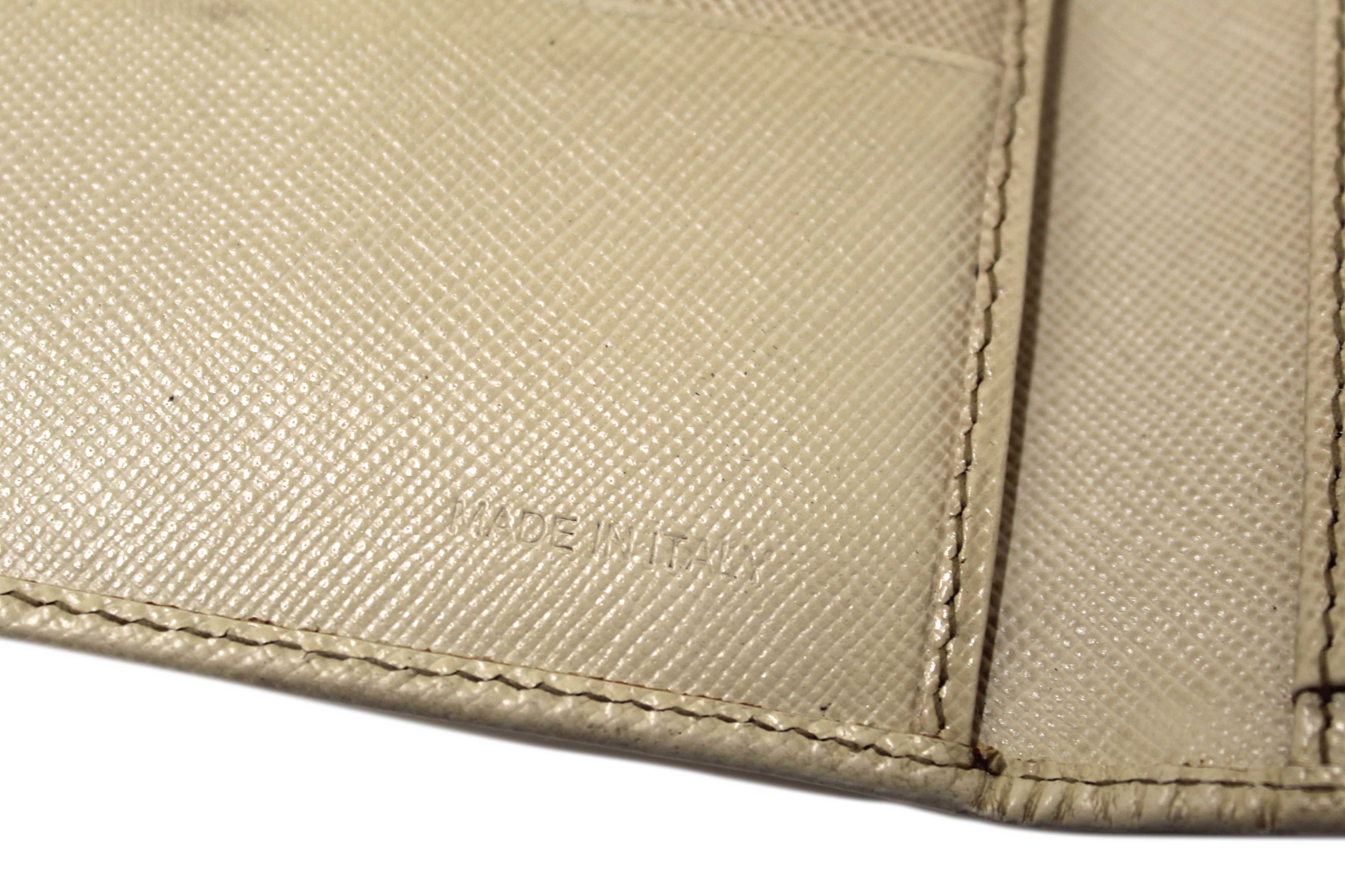 Authentic Prada White Saffiano Leather Bifold Medium Wallet