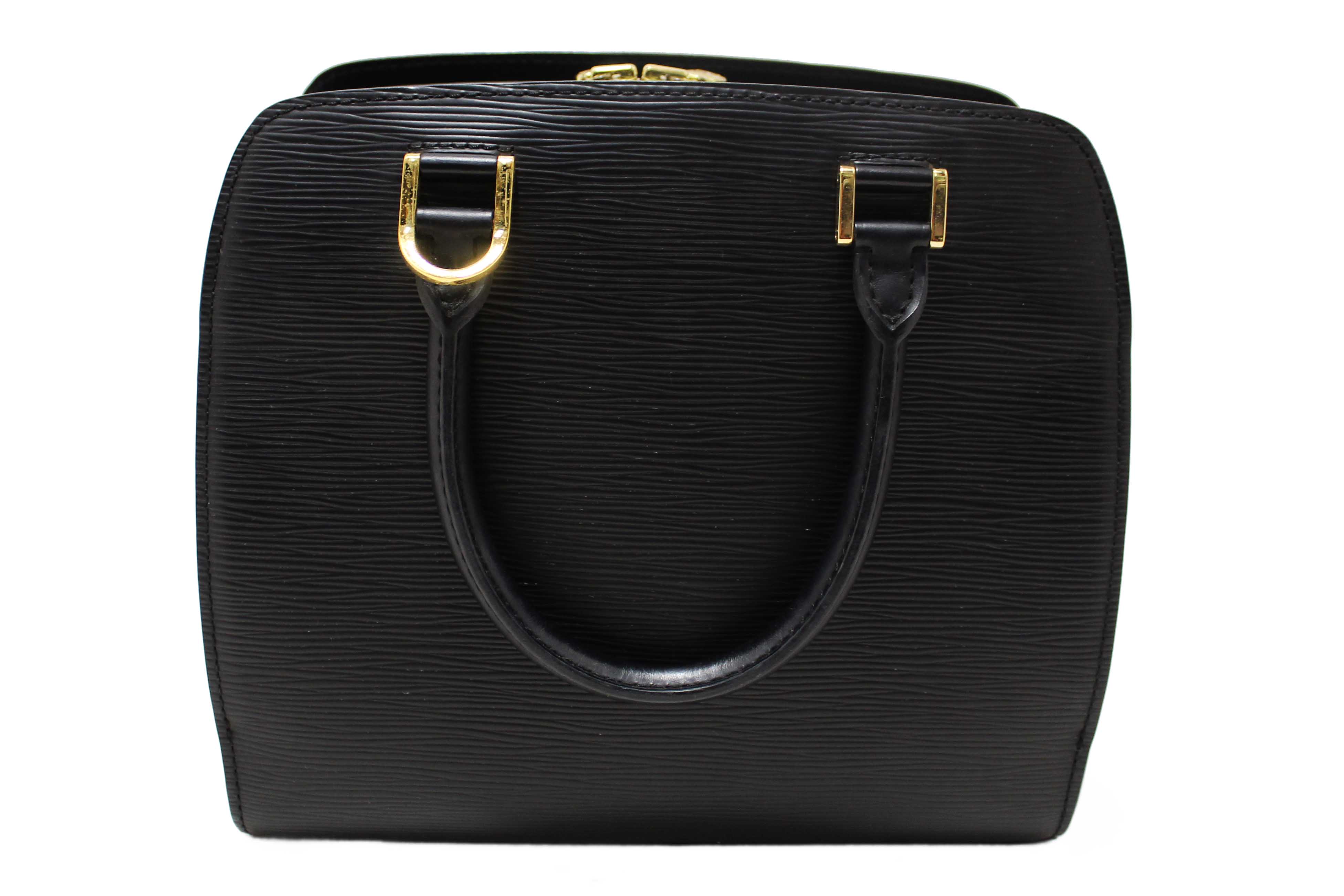 Authentic Louis Vuitton Black Epi Leather Pont Neuf HandBag