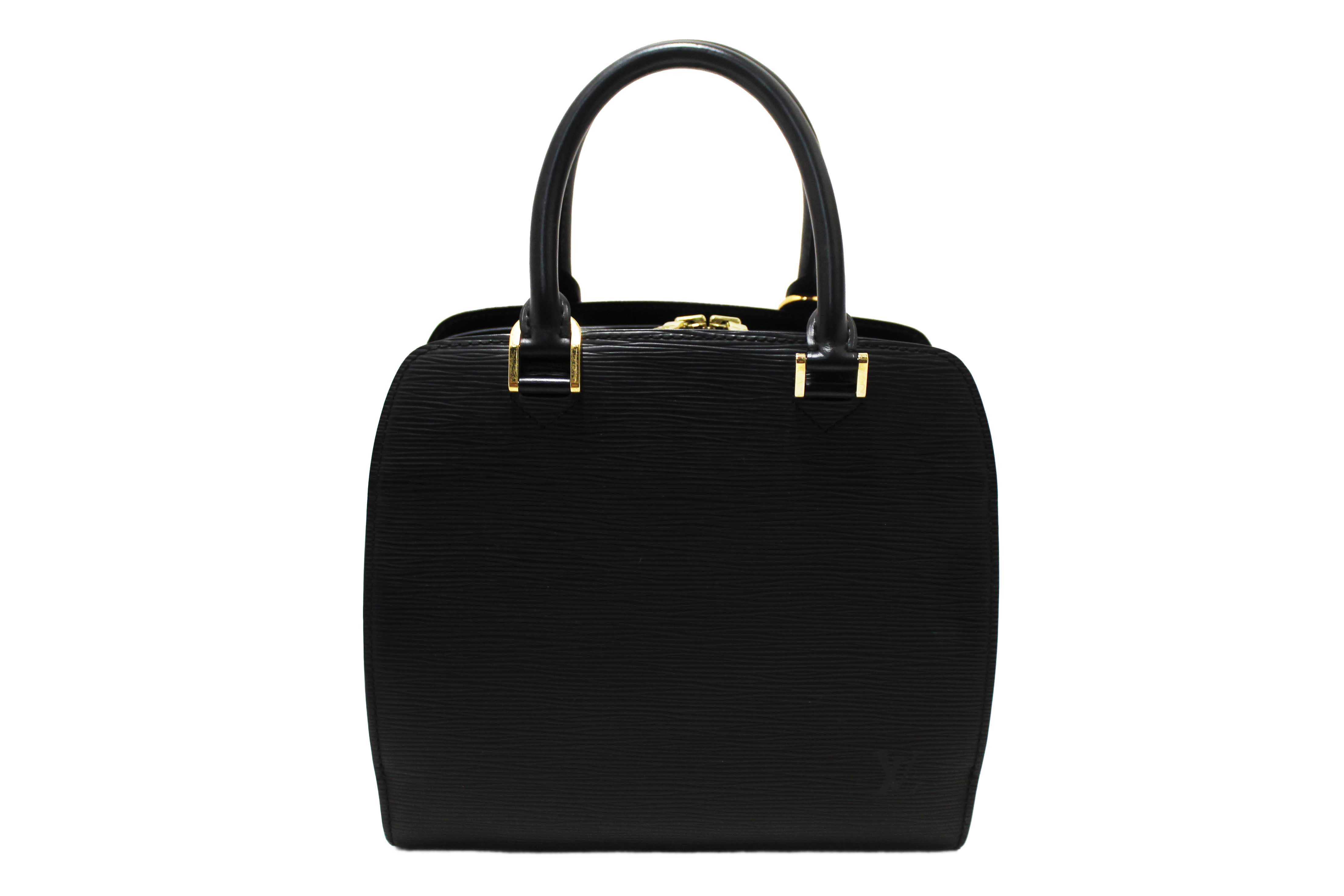 Authentic Louis Vuitton Black Epi Leather Pont Neuf HandBag
