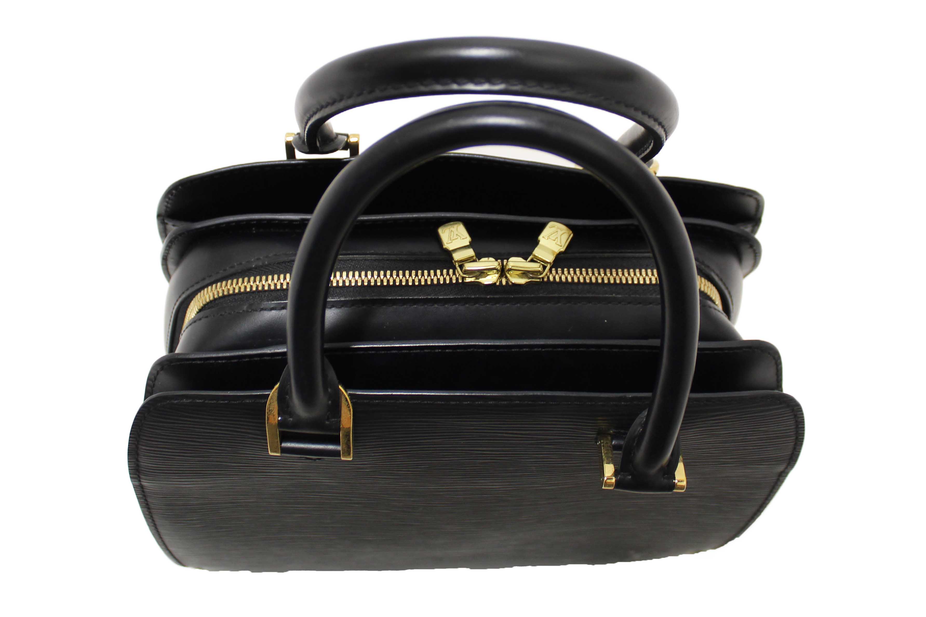 Authentic Louis Vuitton Black Epi Leather Pont Neuf HandBag