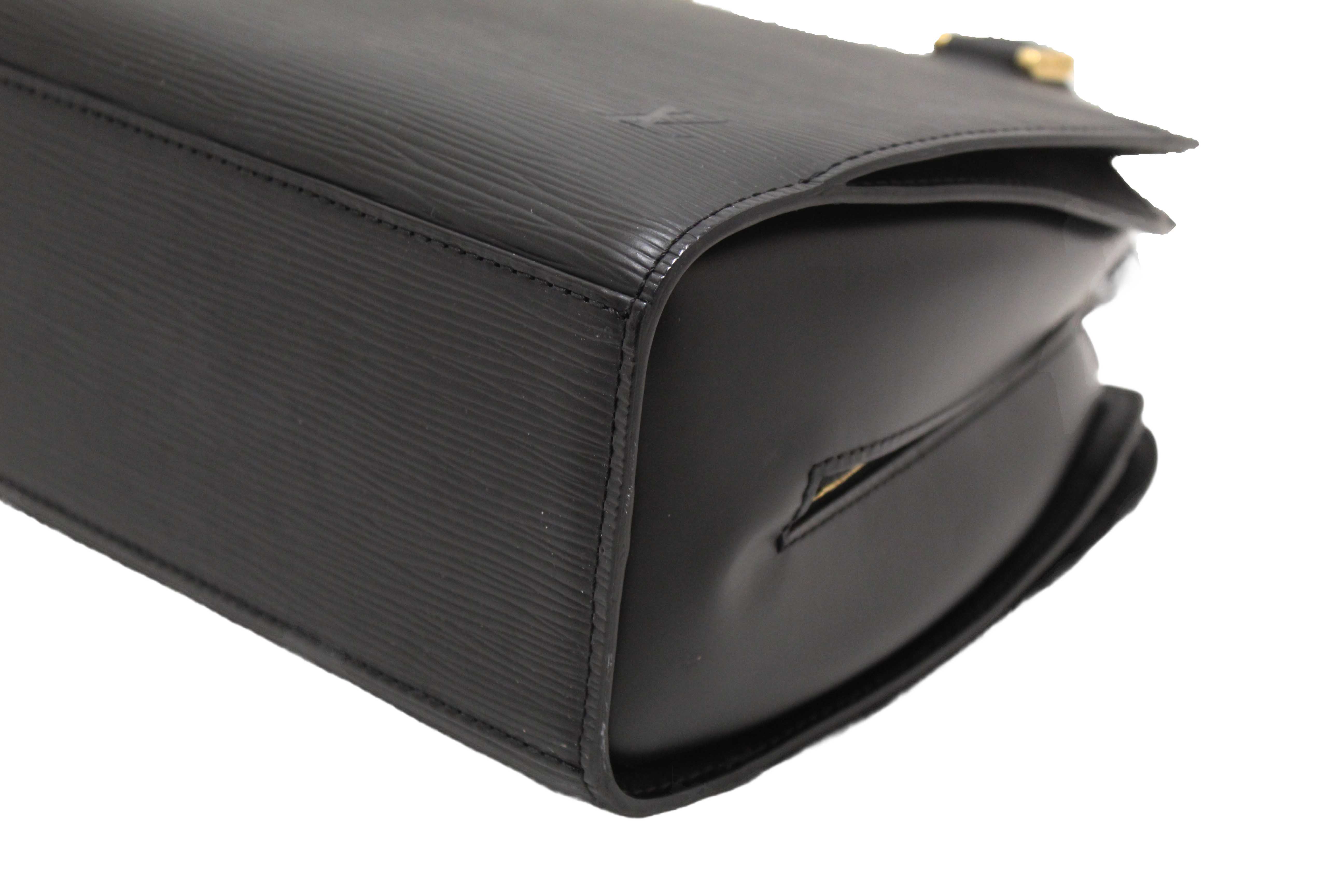 Authentic Louis Vuitton Black Epi Leather Pont Neuf HandBag