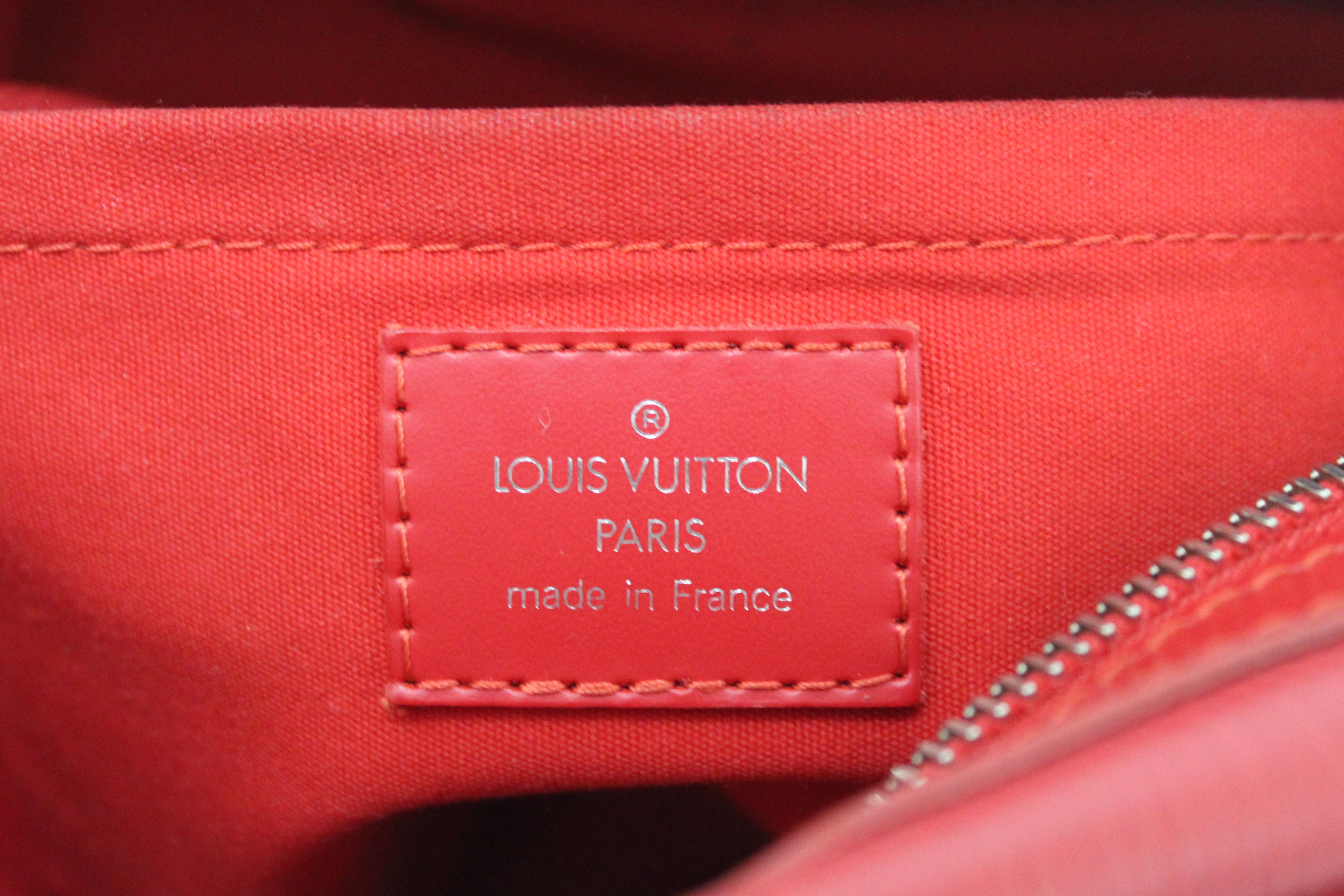 Louis Vuitton Epi Bowling Montaigne PM (SHG-31828) – LuxeDH