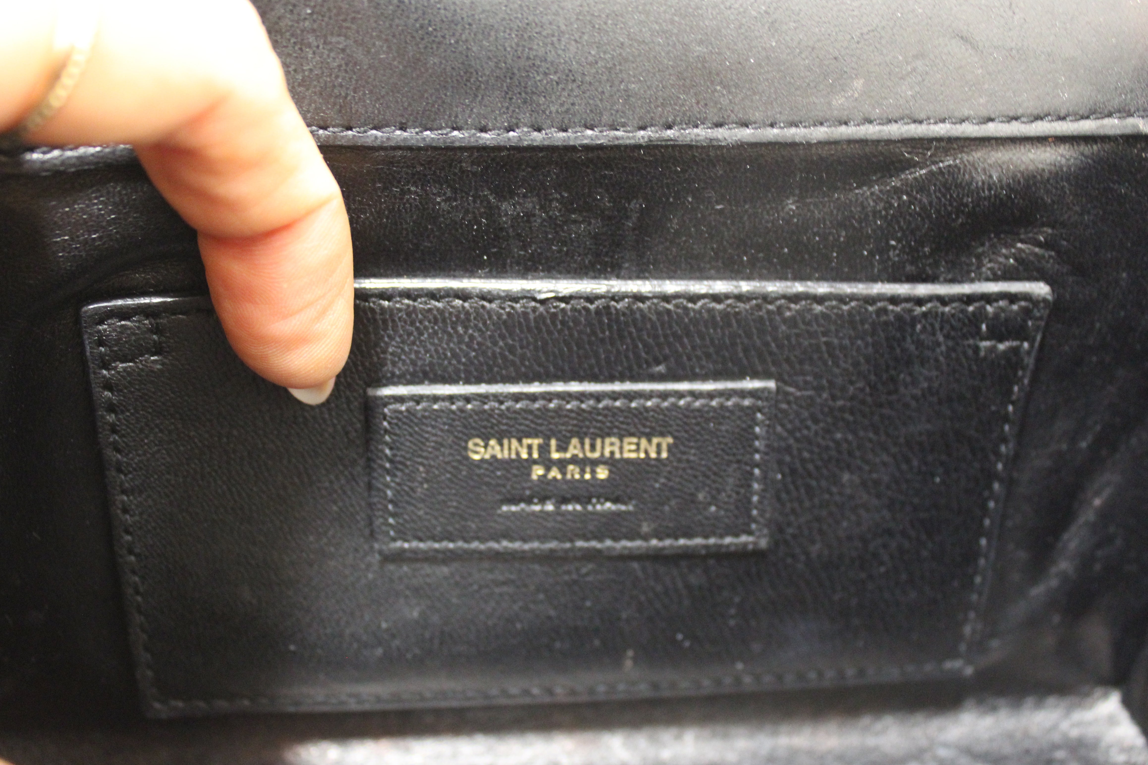 Authentic YSL Saint Laurent Black Matelasse Grain De Poudre Chevron Envelop Chain Crossbody Bag