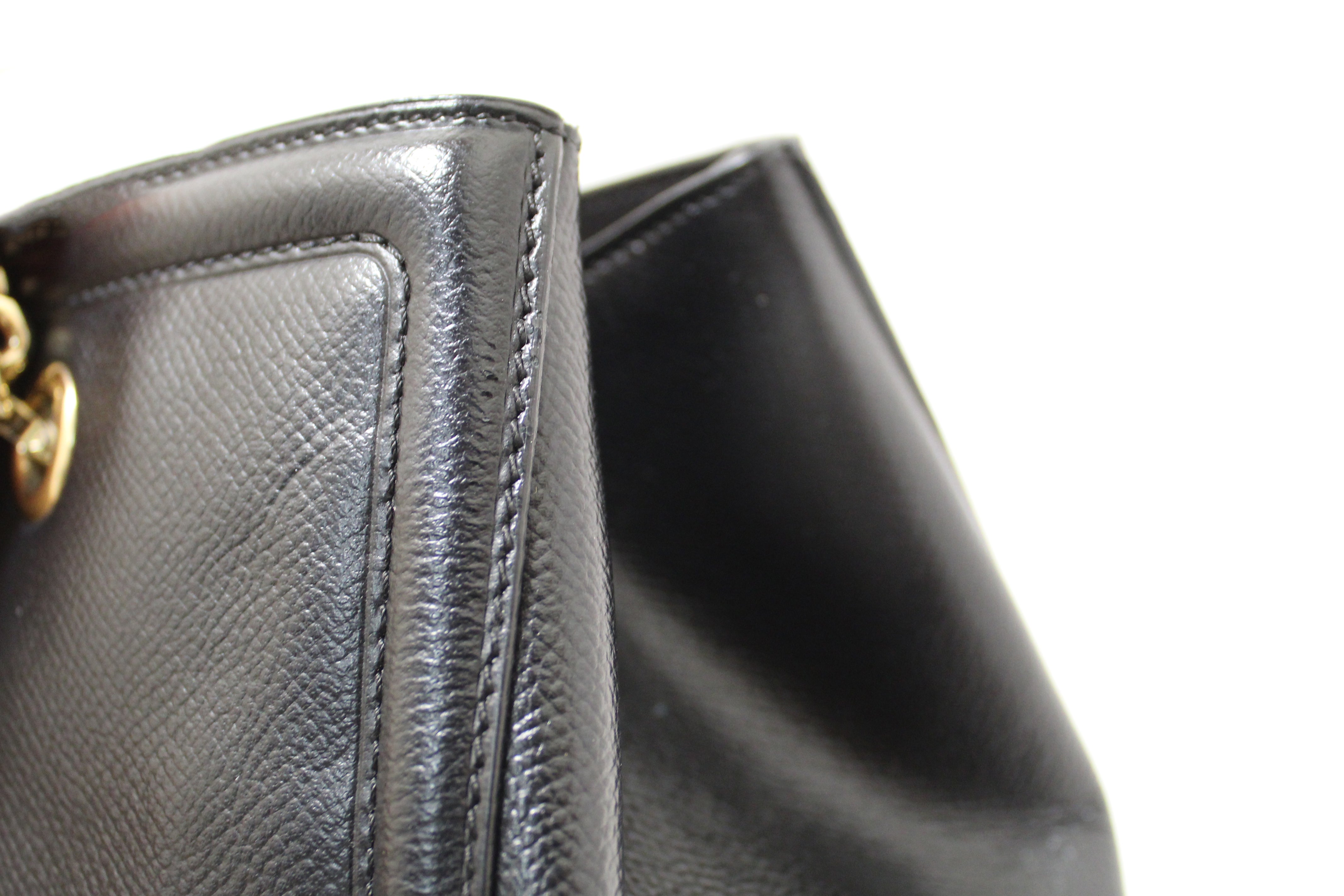 Authentic Salvatore Ferragamo Black Leather Vara Bow Chain Tote Shoulder Bag