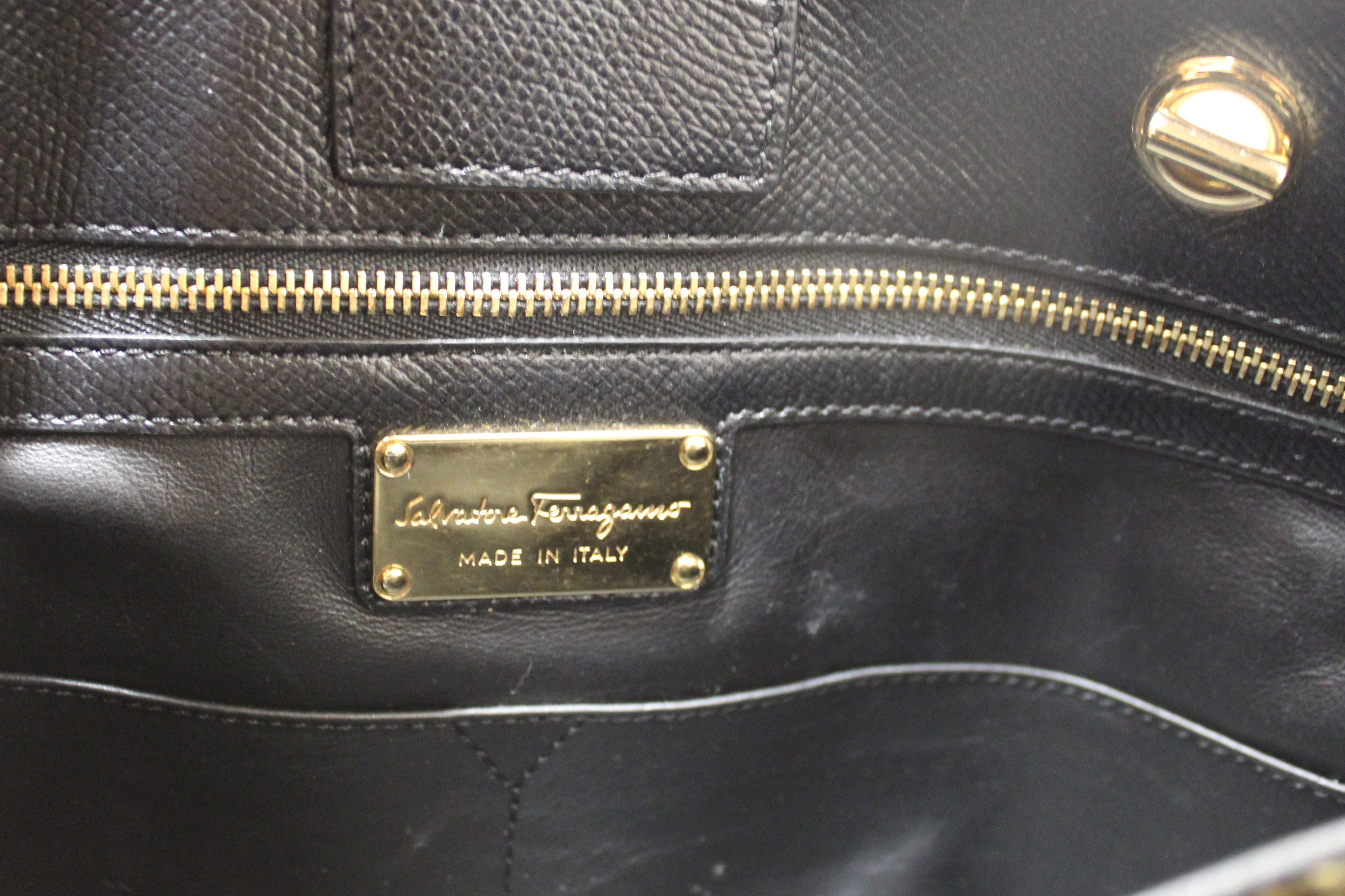 Authentic Salvatore Ferragamo Black Leather Vara Bow Chain Tote Shoulder Bag