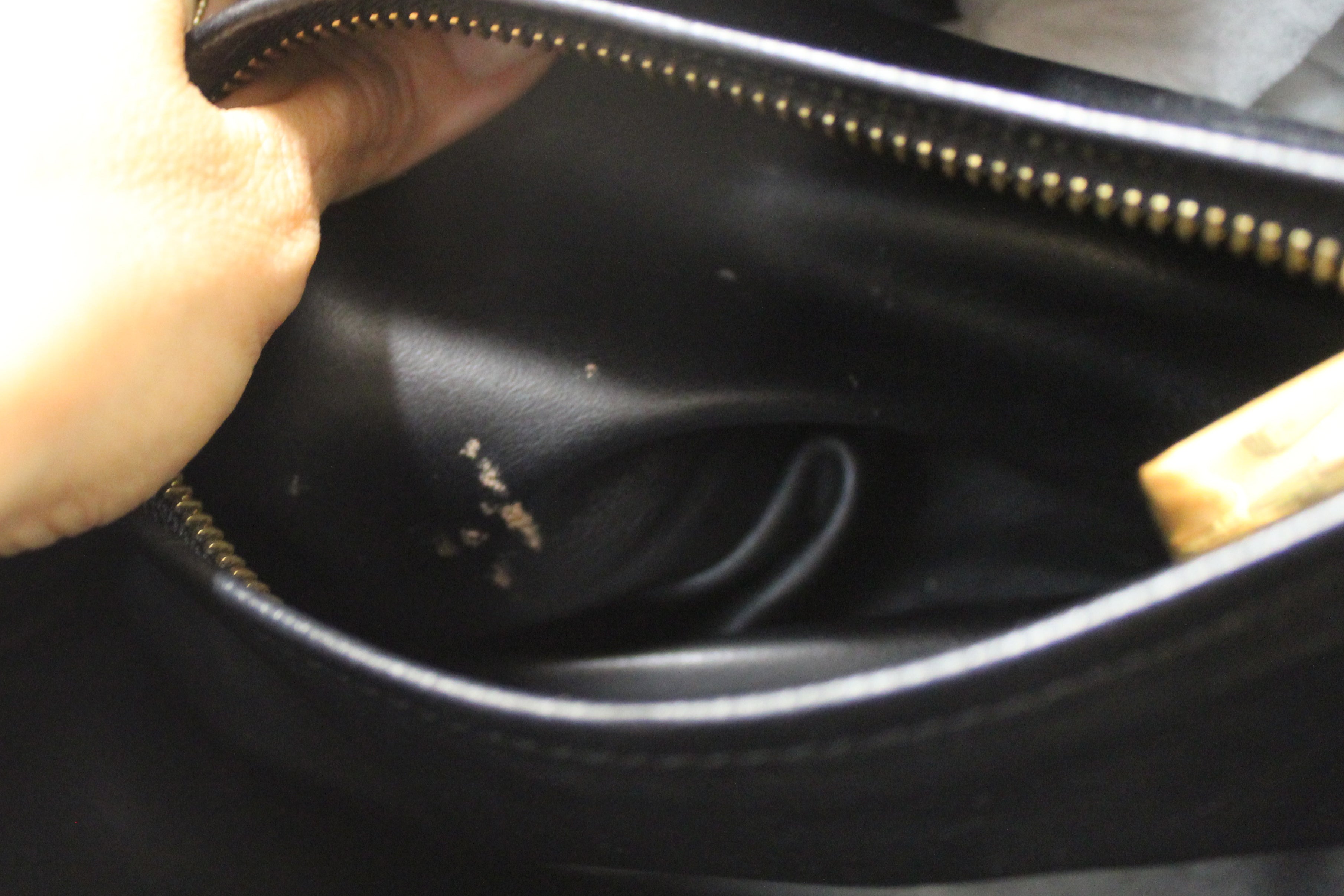 Authentic Salvatore Ferragamo Black Leather Vara Bow Chain Tote Shoulder Bag