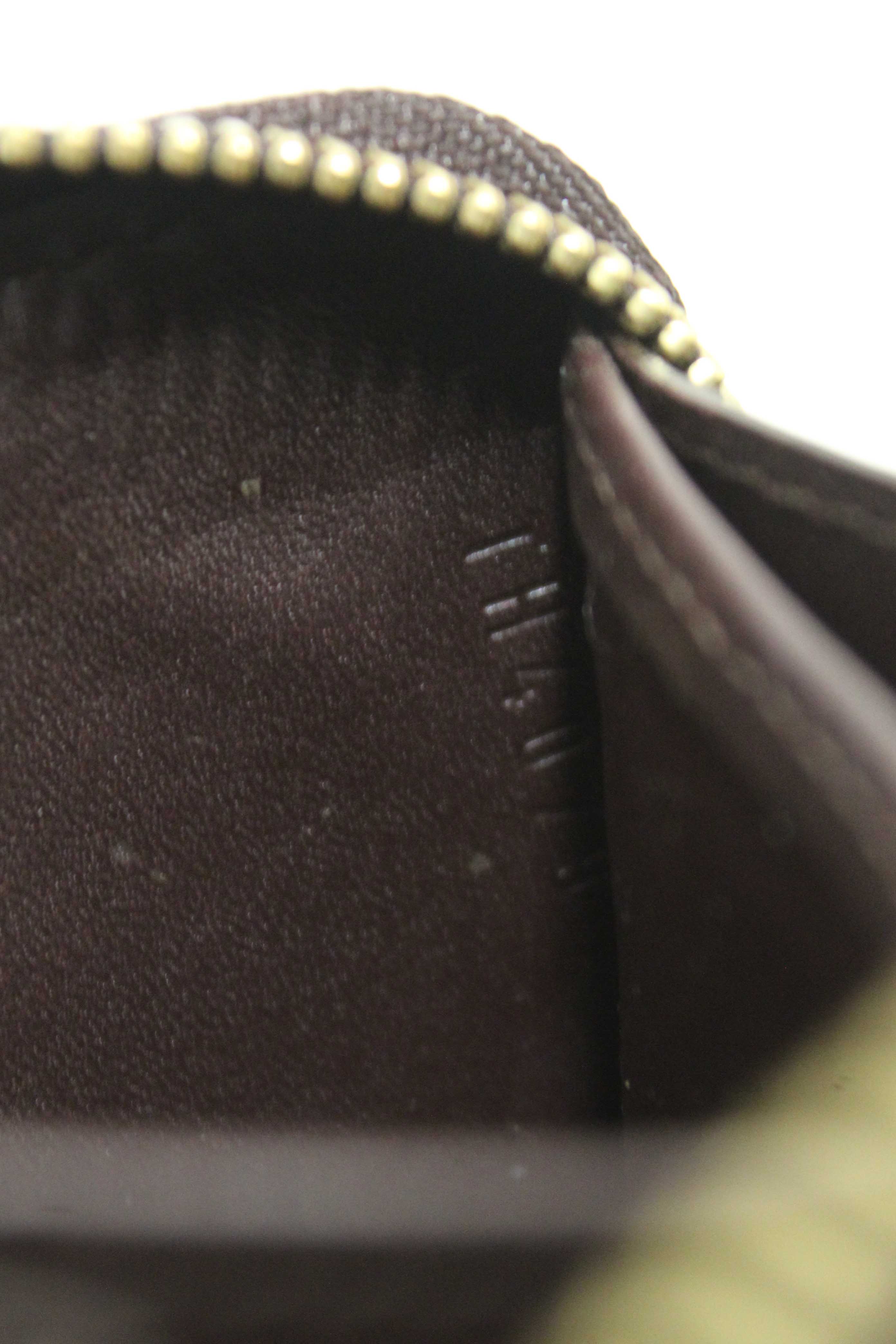 Authentic Louis Vuitton Amarante Monogram Vernis Leather Zippy Coin Purse