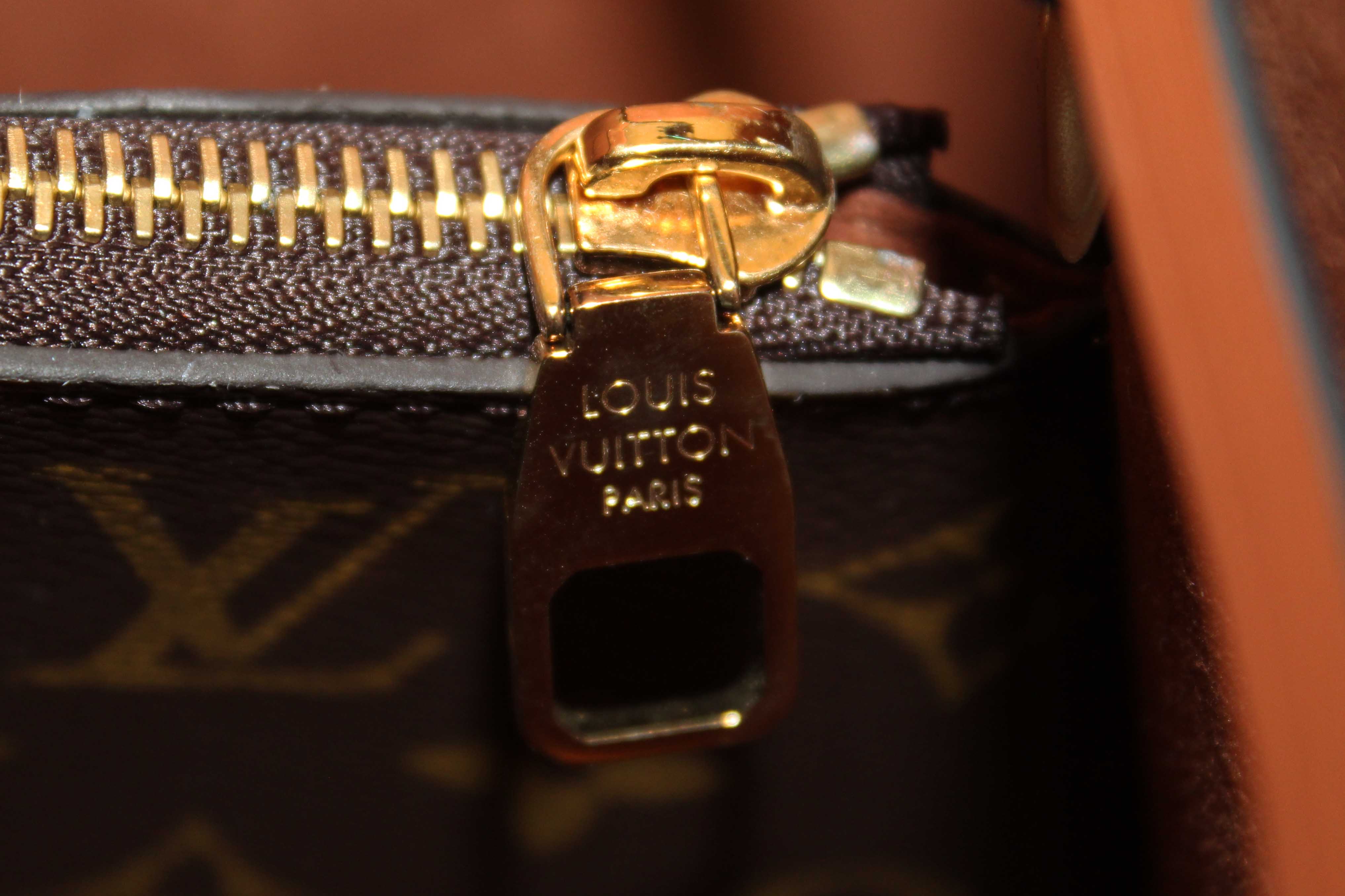 Authentic Louis Vuitton Classic Monogram Brown NeoNoe Shoulder Bag
