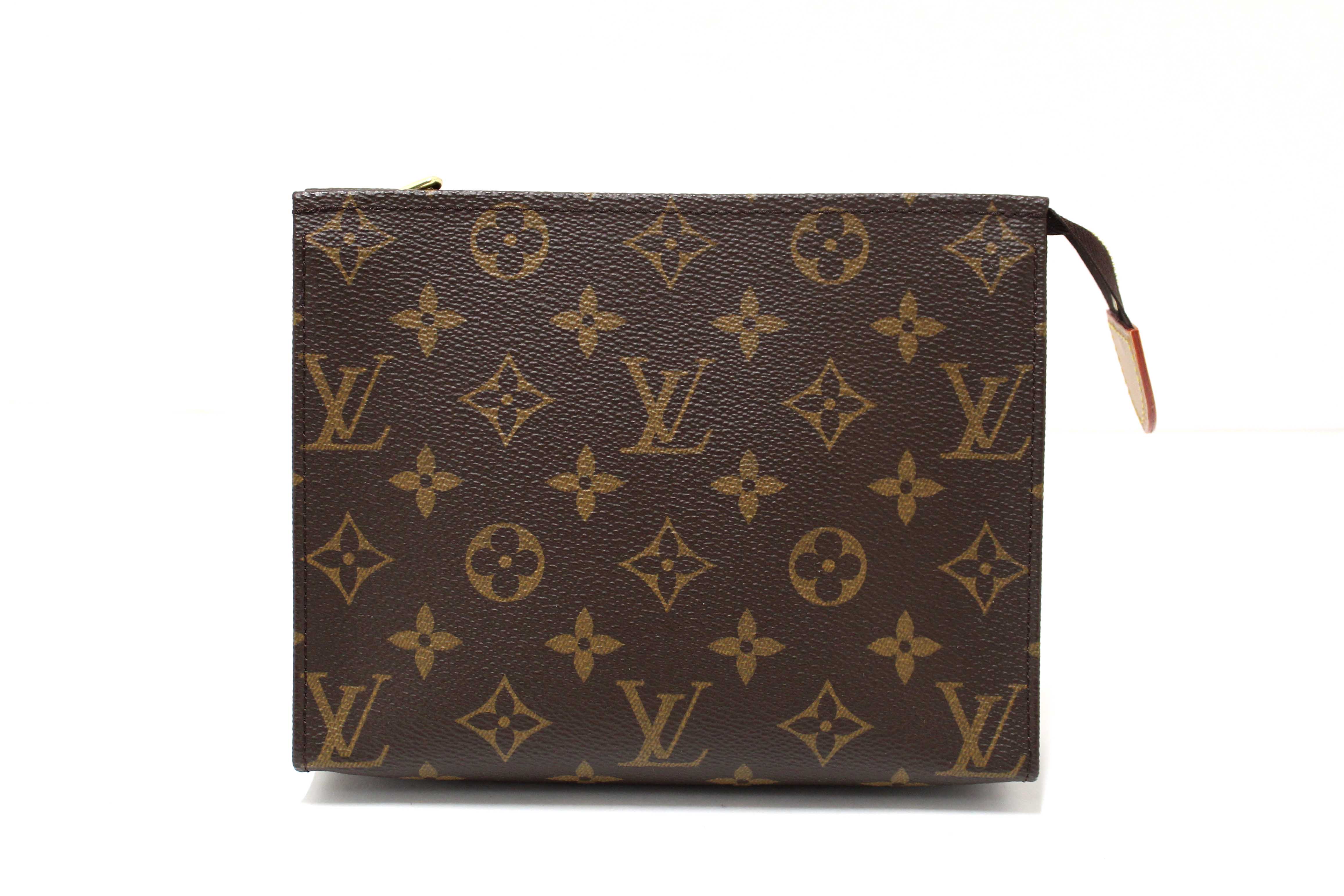 Authentic Louis Vuitton Classic Monogram Toiletry Pouch 19 Cosmetic Bag (Copy)