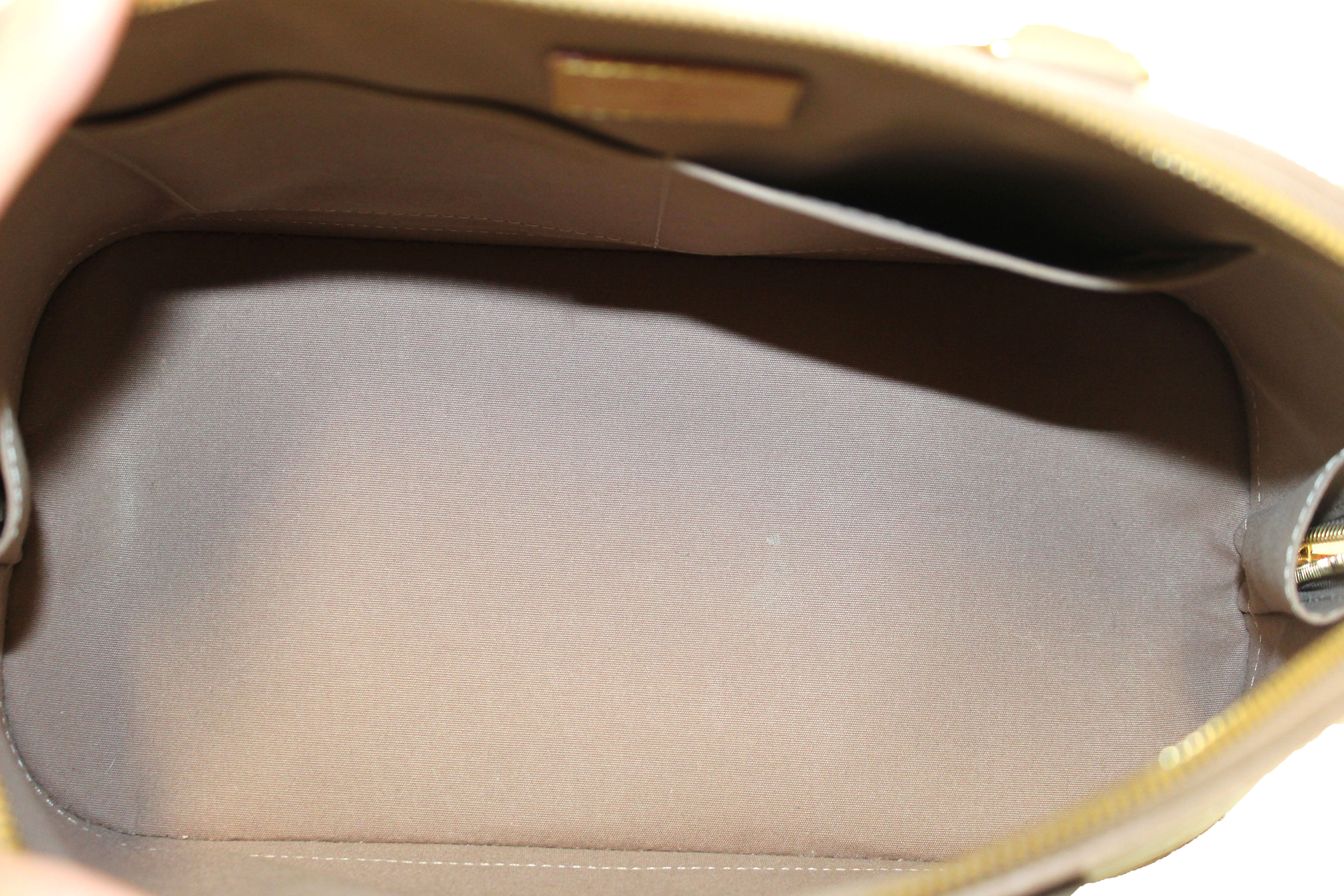 Louis Vuitton Beige Vernis Patent Leather Monogram Alma PM Bag For Sale at  1stDibs  louis vuitton beige monogram, beige louis vuitton bag, louis  vuitton alma vernis pm