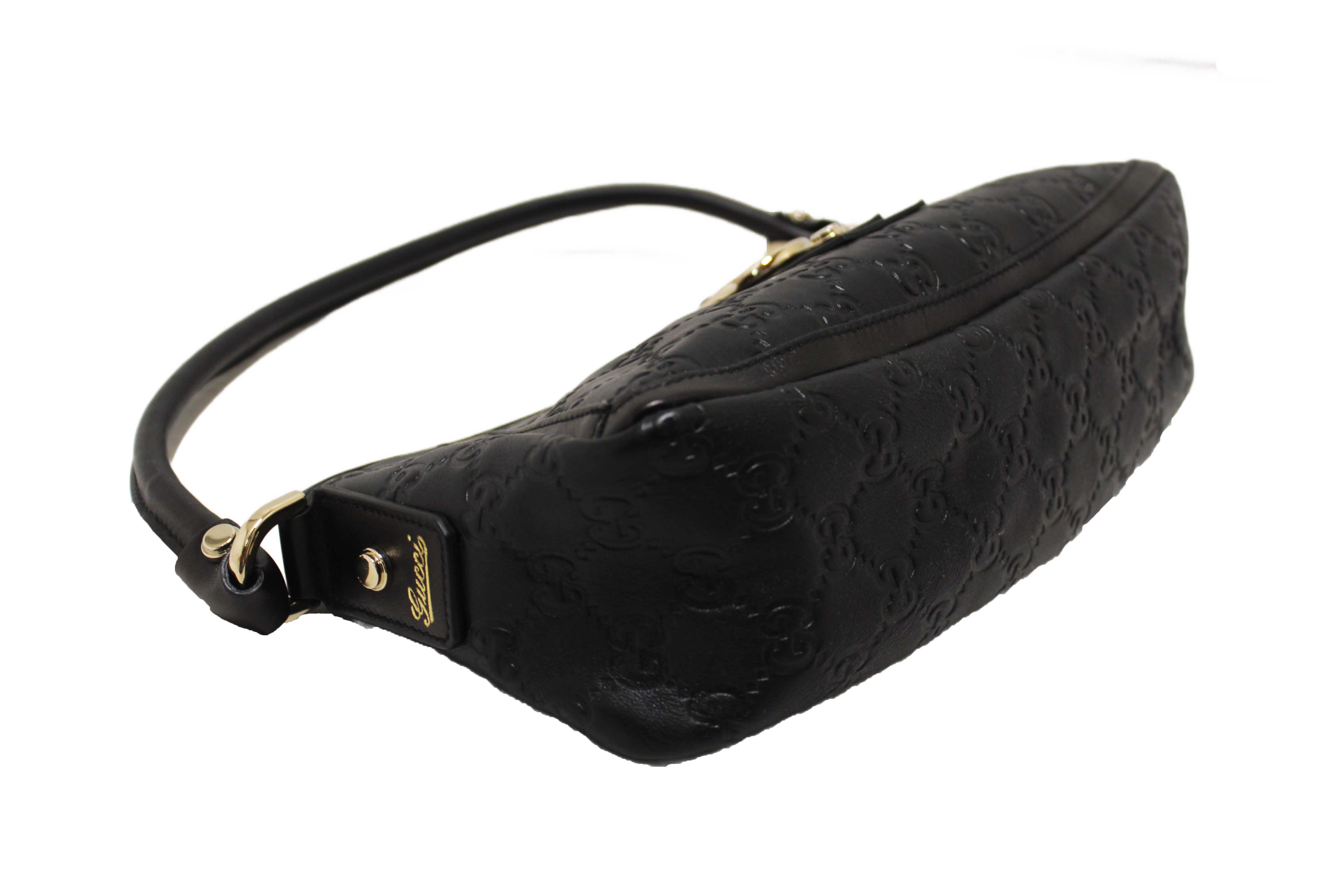 Authentic Gucci Black Guccissima Leather D Ring Abbey Pochette Bag 130939