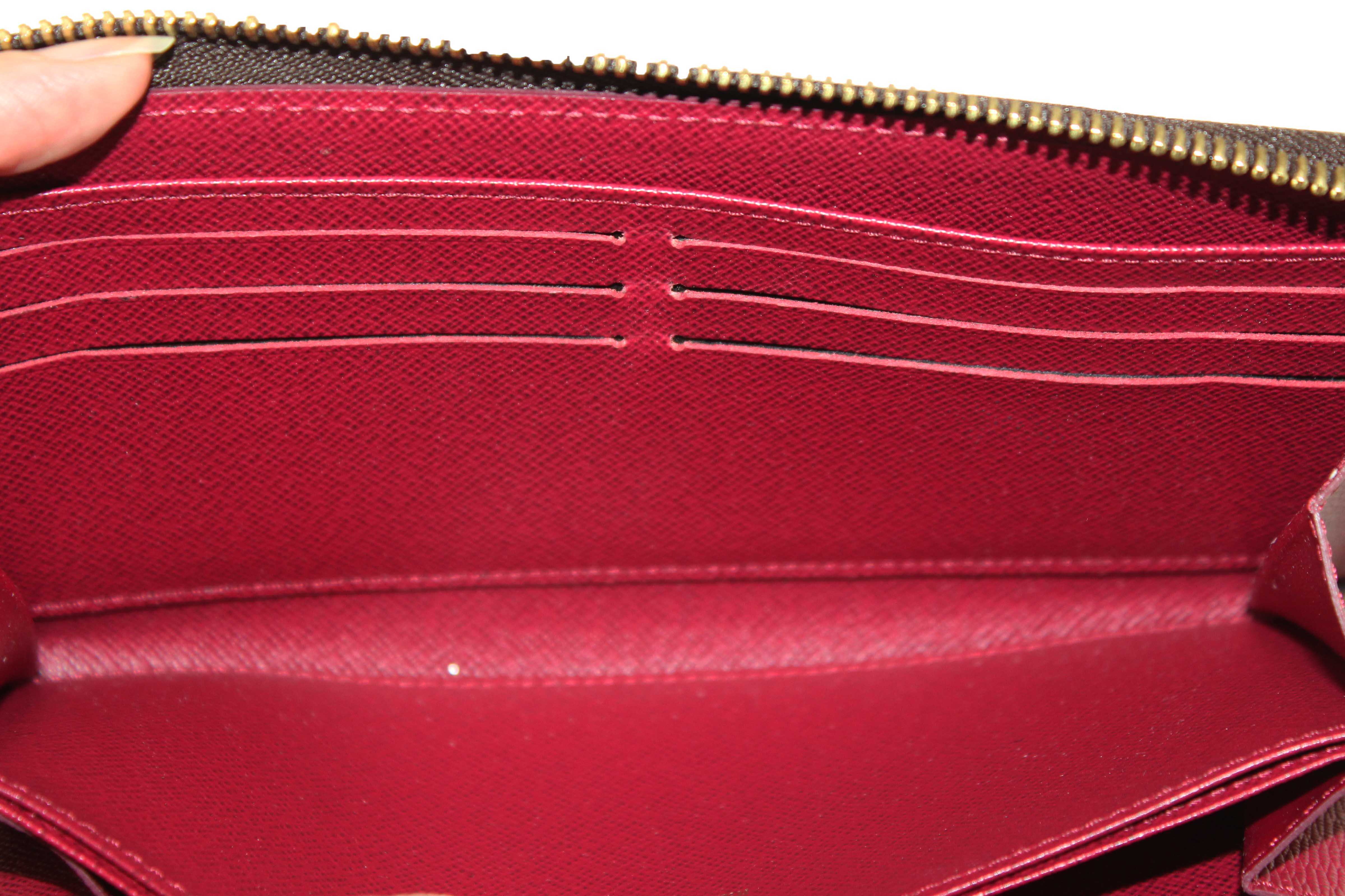 Authentic Louis Vuitton Classic Monogram Canvas Zippy Wallet