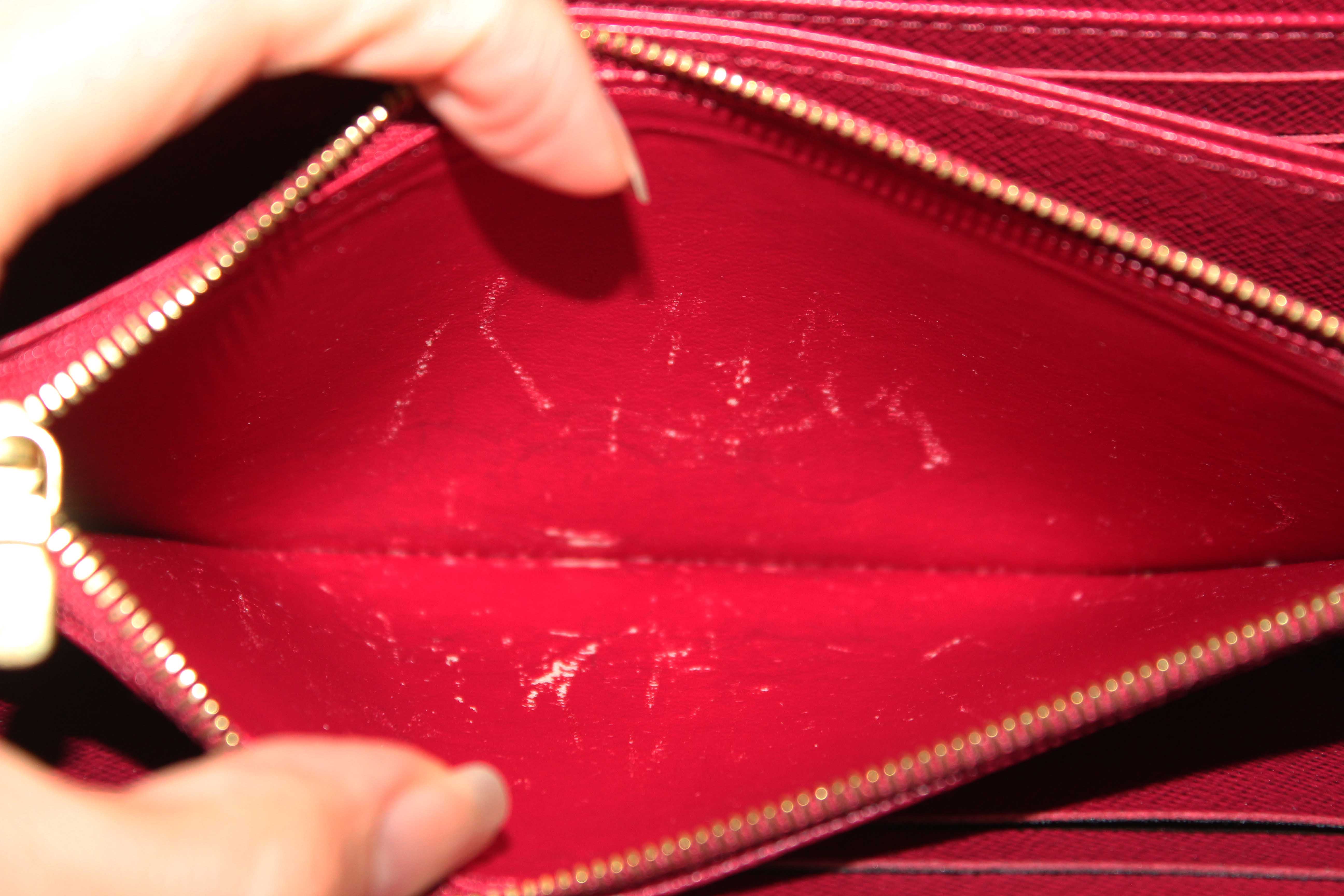 Authentic Louis Vuitton Classic Monogram Canvas Zippy Wallet