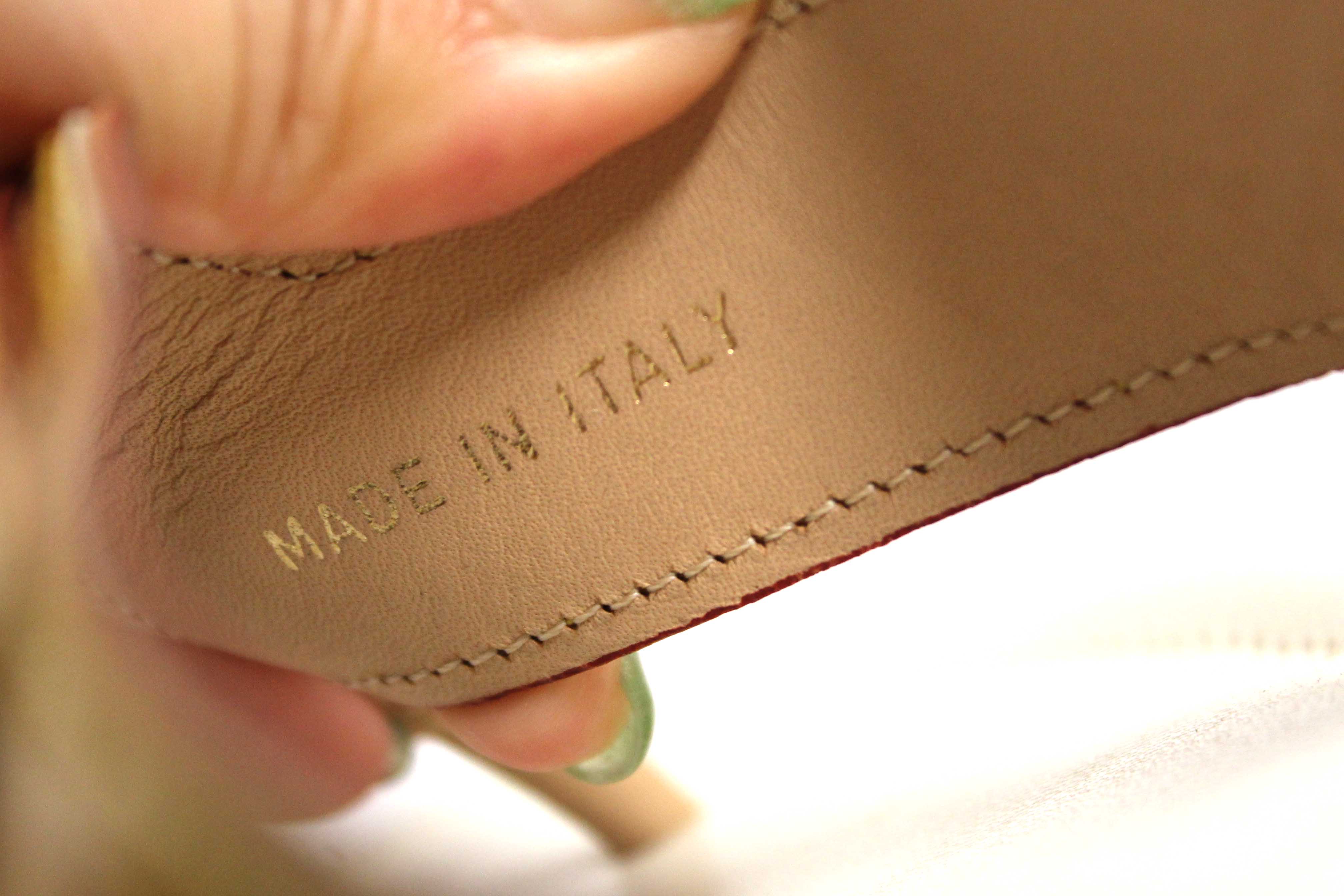 Authentic Louis Vuitton Yellow Patent Leather Thong Slipper Sandals Shoes Size 36