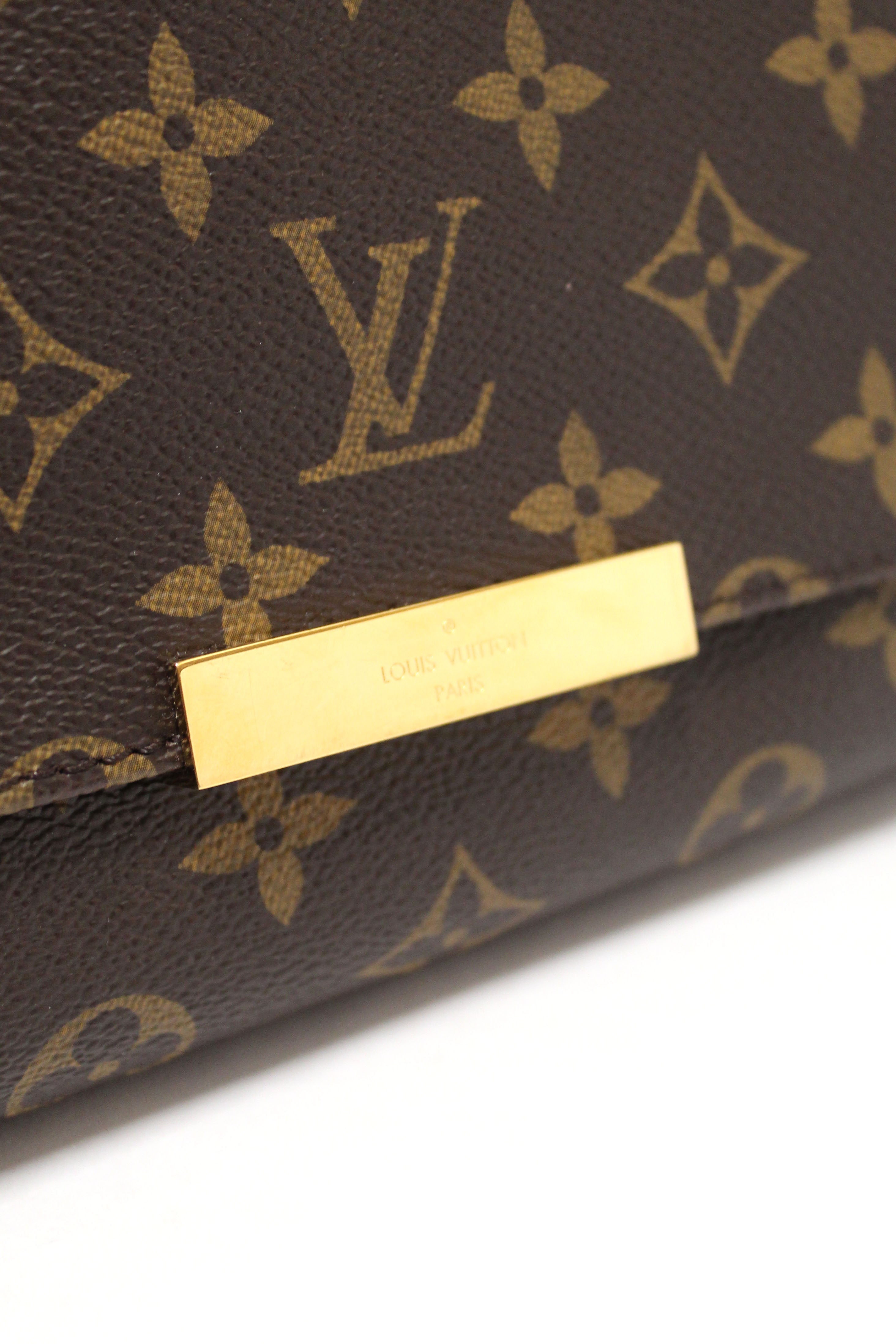 Authentic Louis Vuitton Classic Monogram Favorite MM Crossbody Messenger Bag