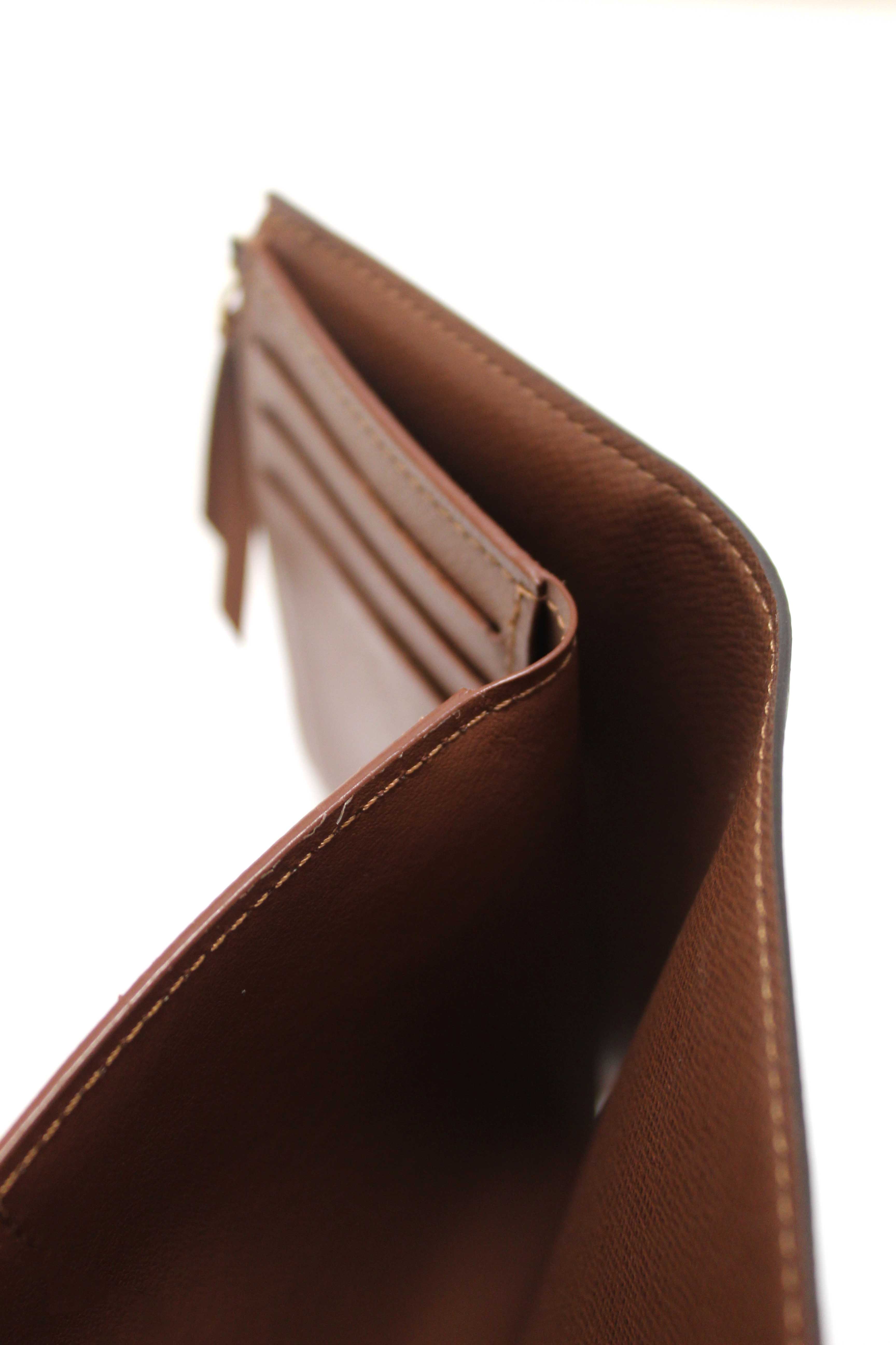 Authentic Louis Vuitton Classic Monogram Victorine Wallet