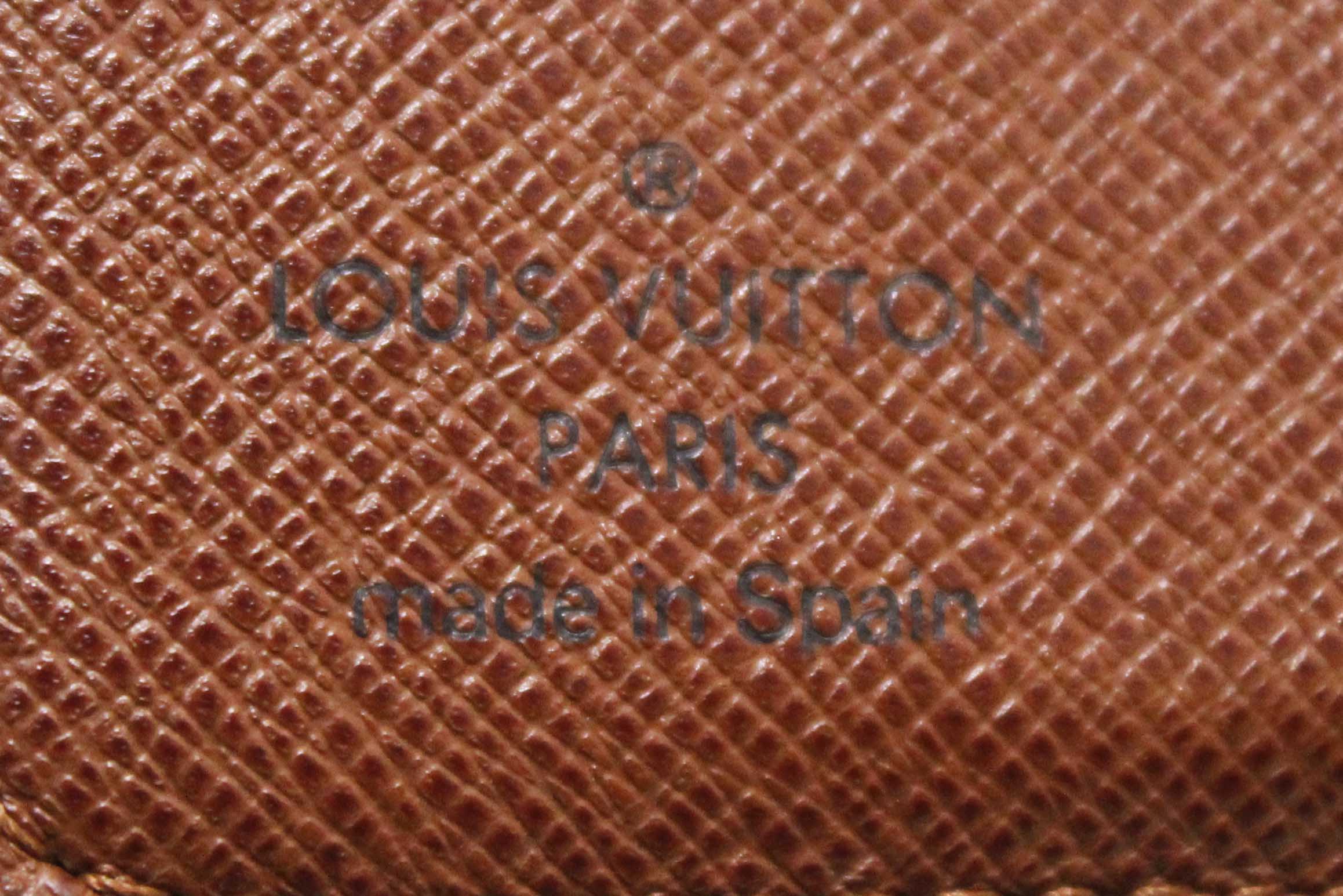 Authentic Louis Vuitton Classic Monogram Canvas Medium Compact Wallet
