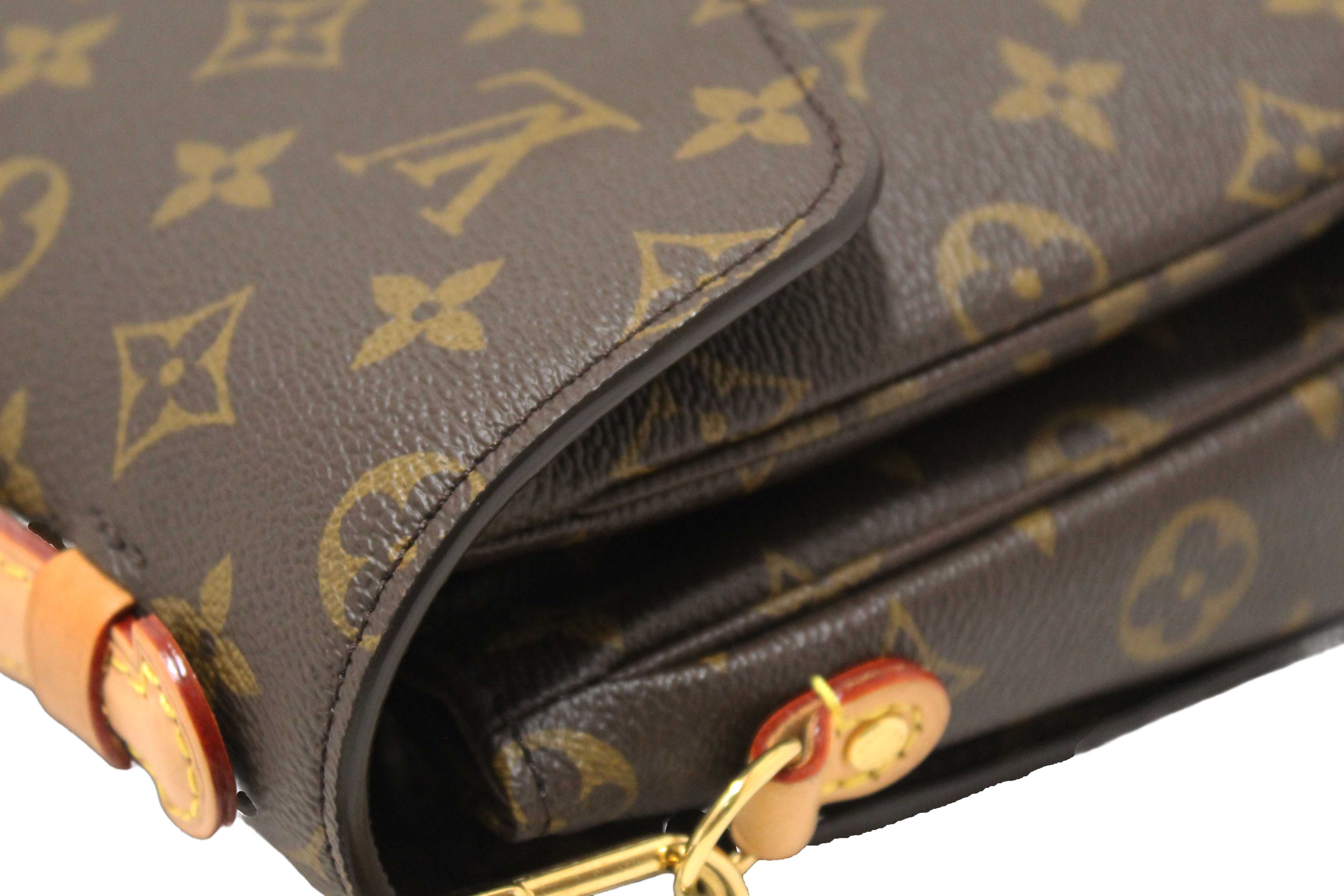Authentic Louis Vuitton Monogram Pochette Metis Messenger Crossbody Bag