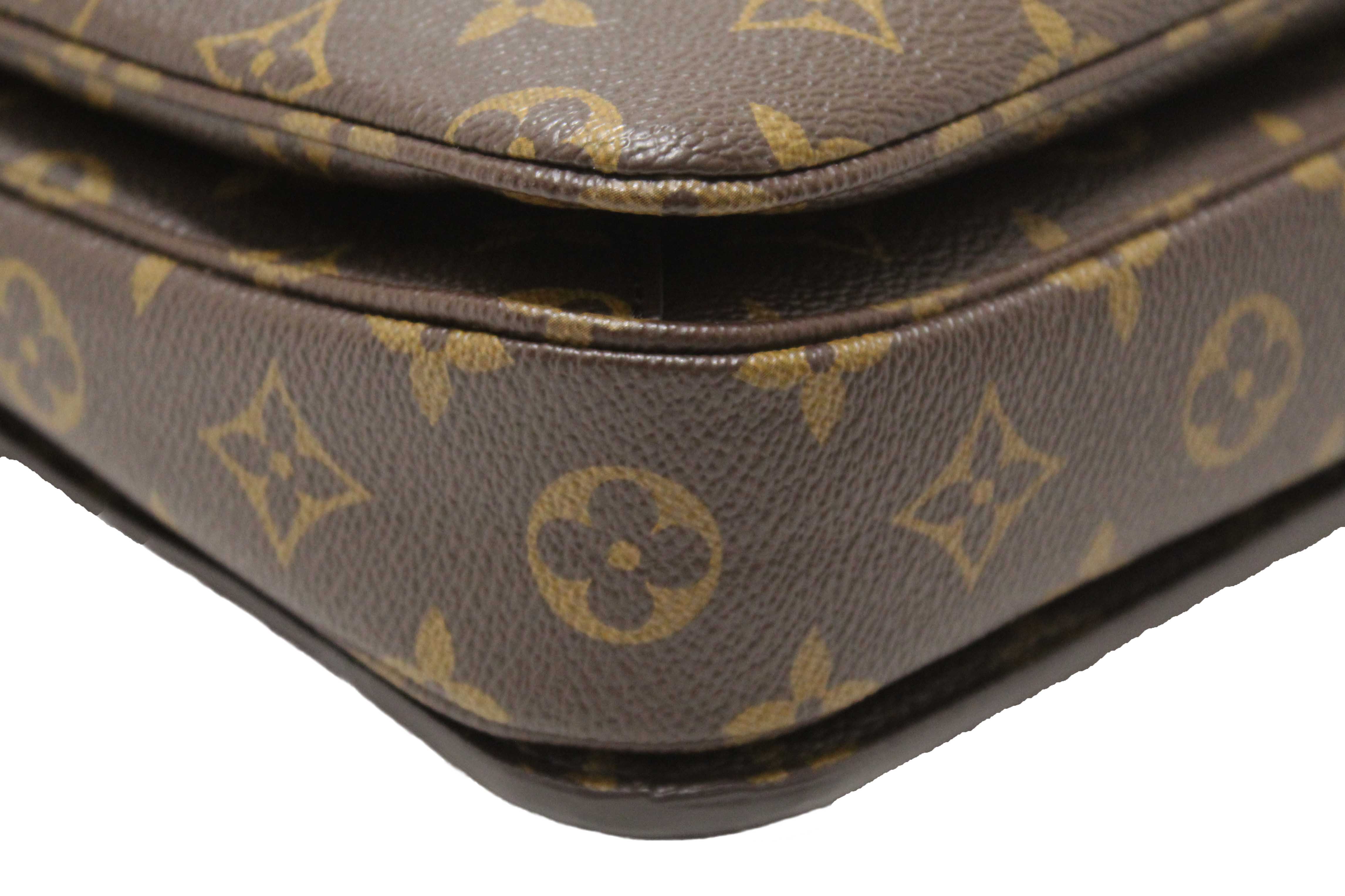 Authentic Louis Vuitton Monogram Pochette Metis Messenger Crossbody Bag