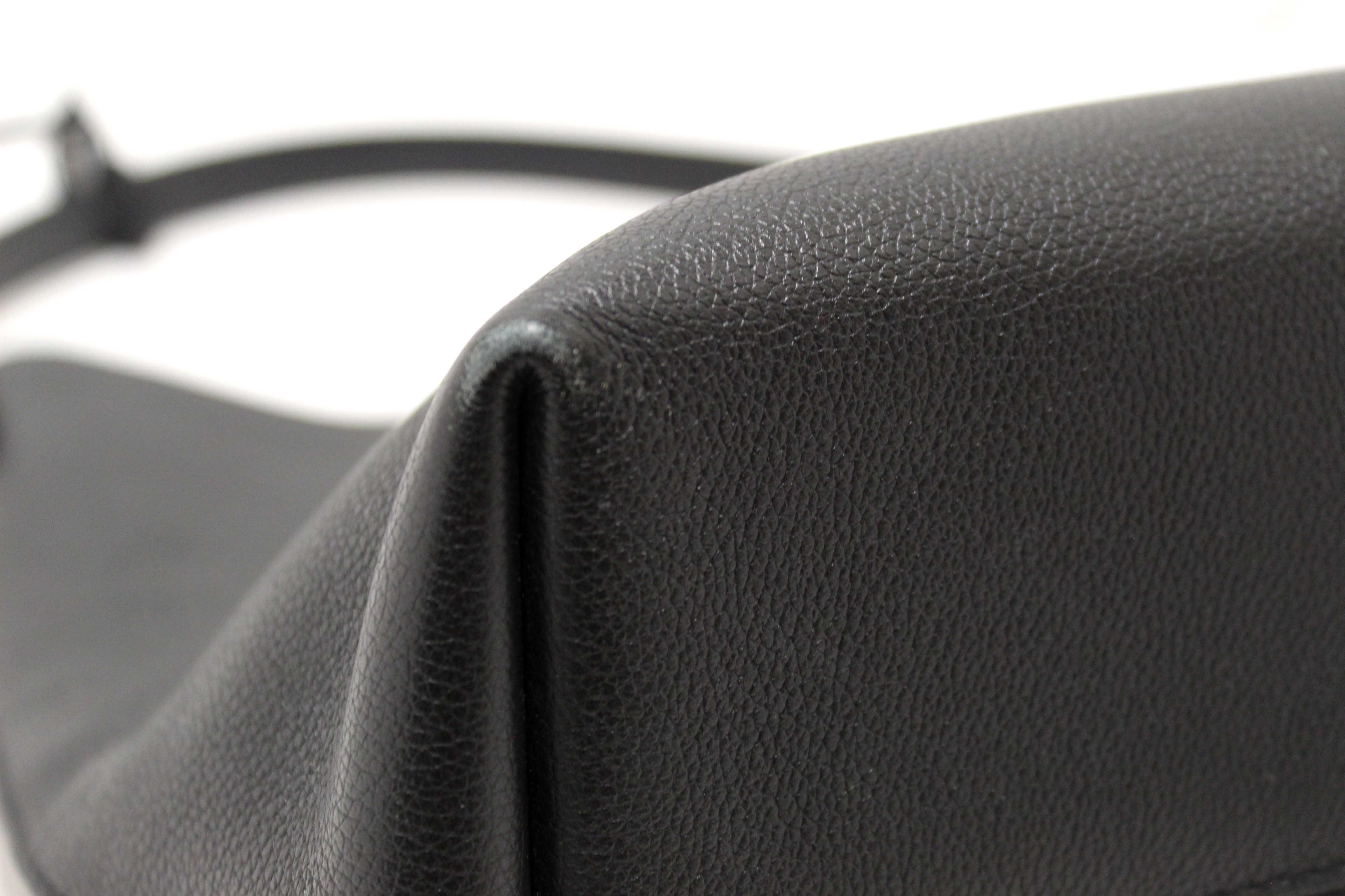 Authentic Louis Vuitton Black Grained Calf Leather Lockme Hobo Bag