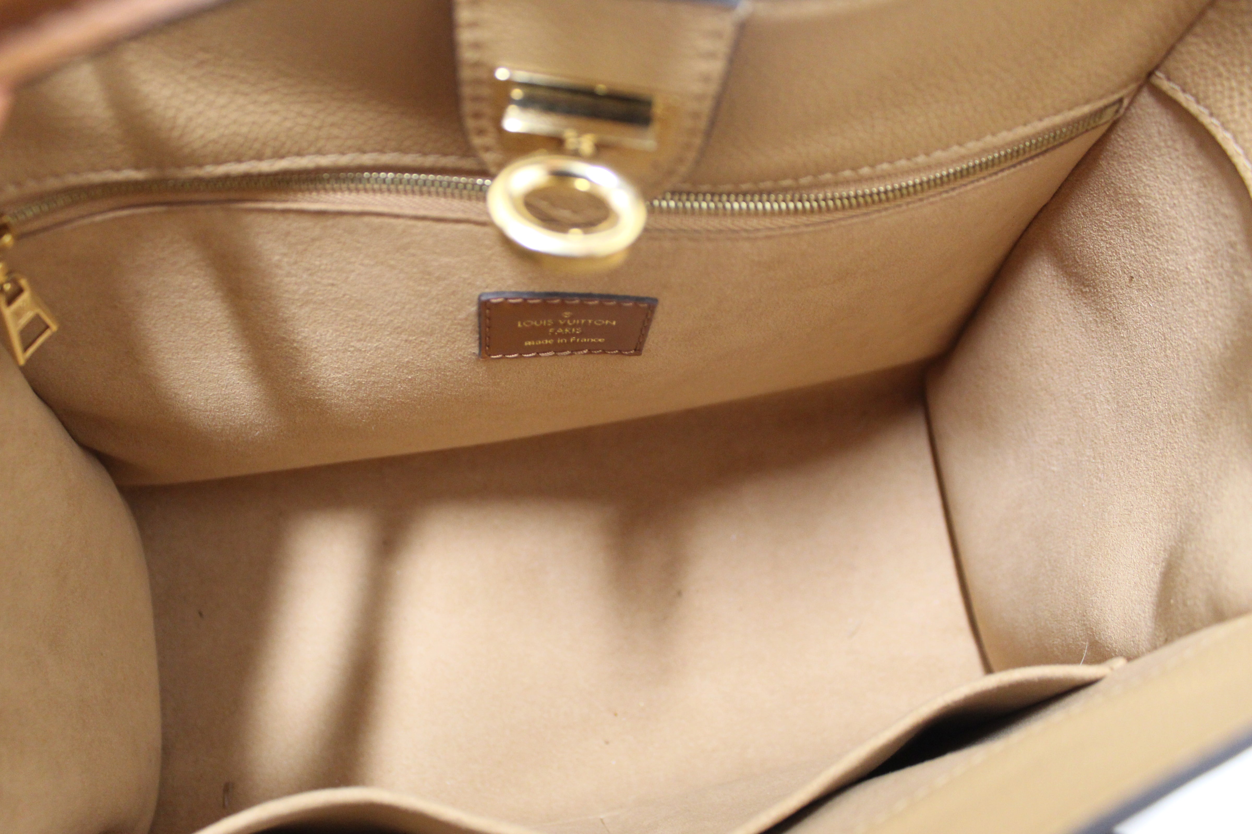 Authentic Louis Vuitton Arizona Beige Calf Leather On My Side MM Hand/Crossbody Bag
