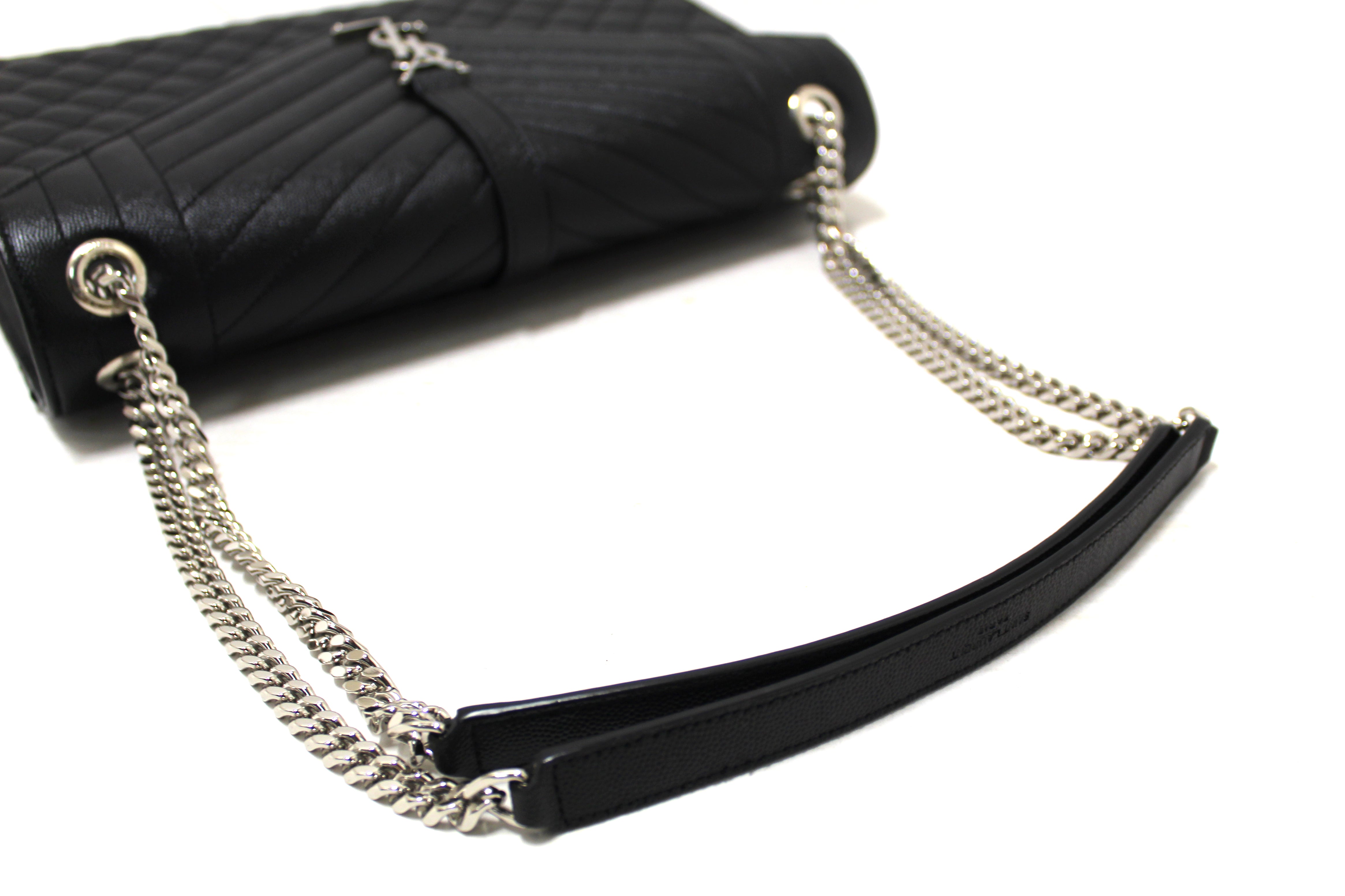Authentic Saint Laurent Black Matelasse Grain De Poudre Embossed Leather Medium Envelope Bag