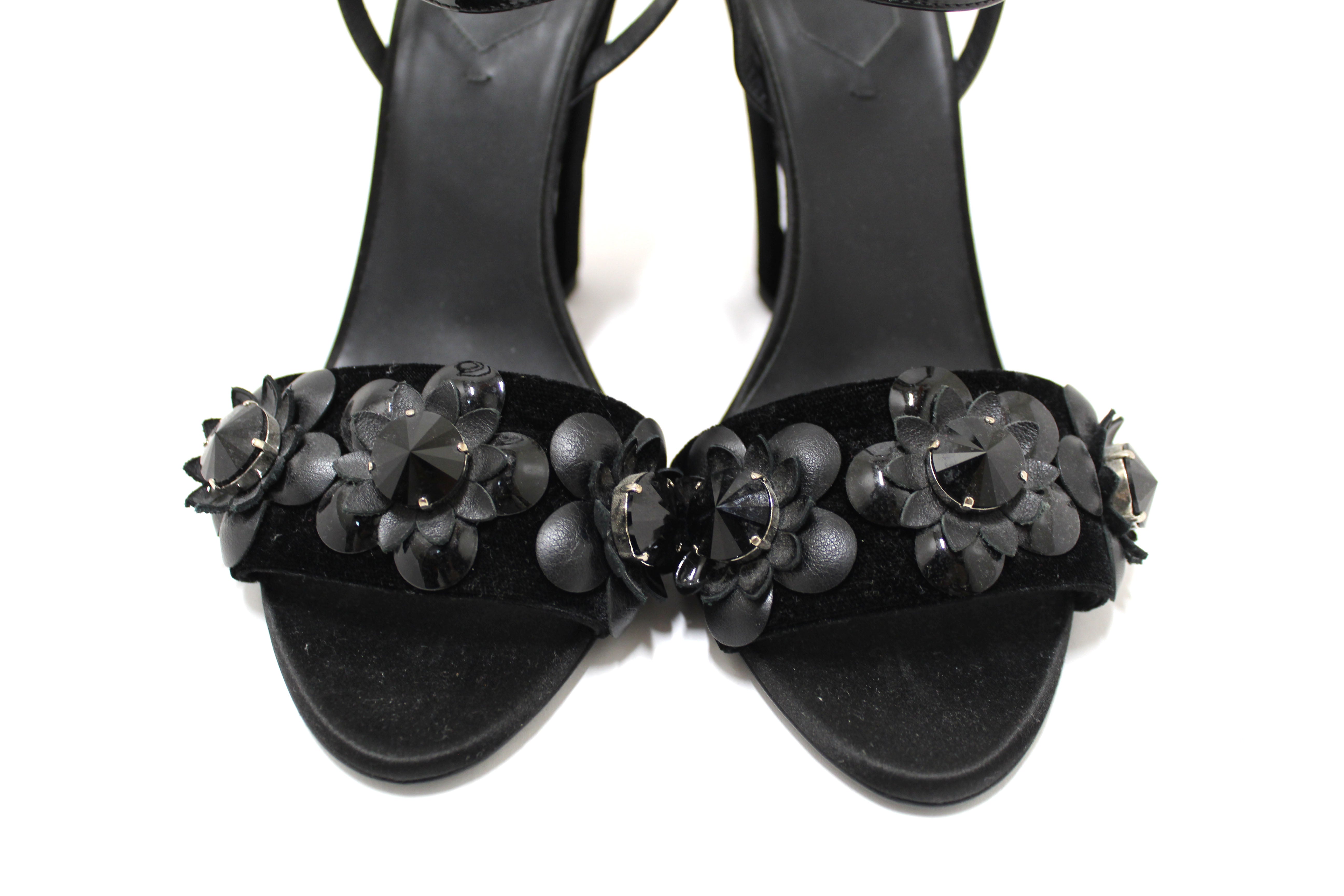 Authentic Fendi Black Velvet Flowerland Jewel Ankle Strap Sandals Size 38.5