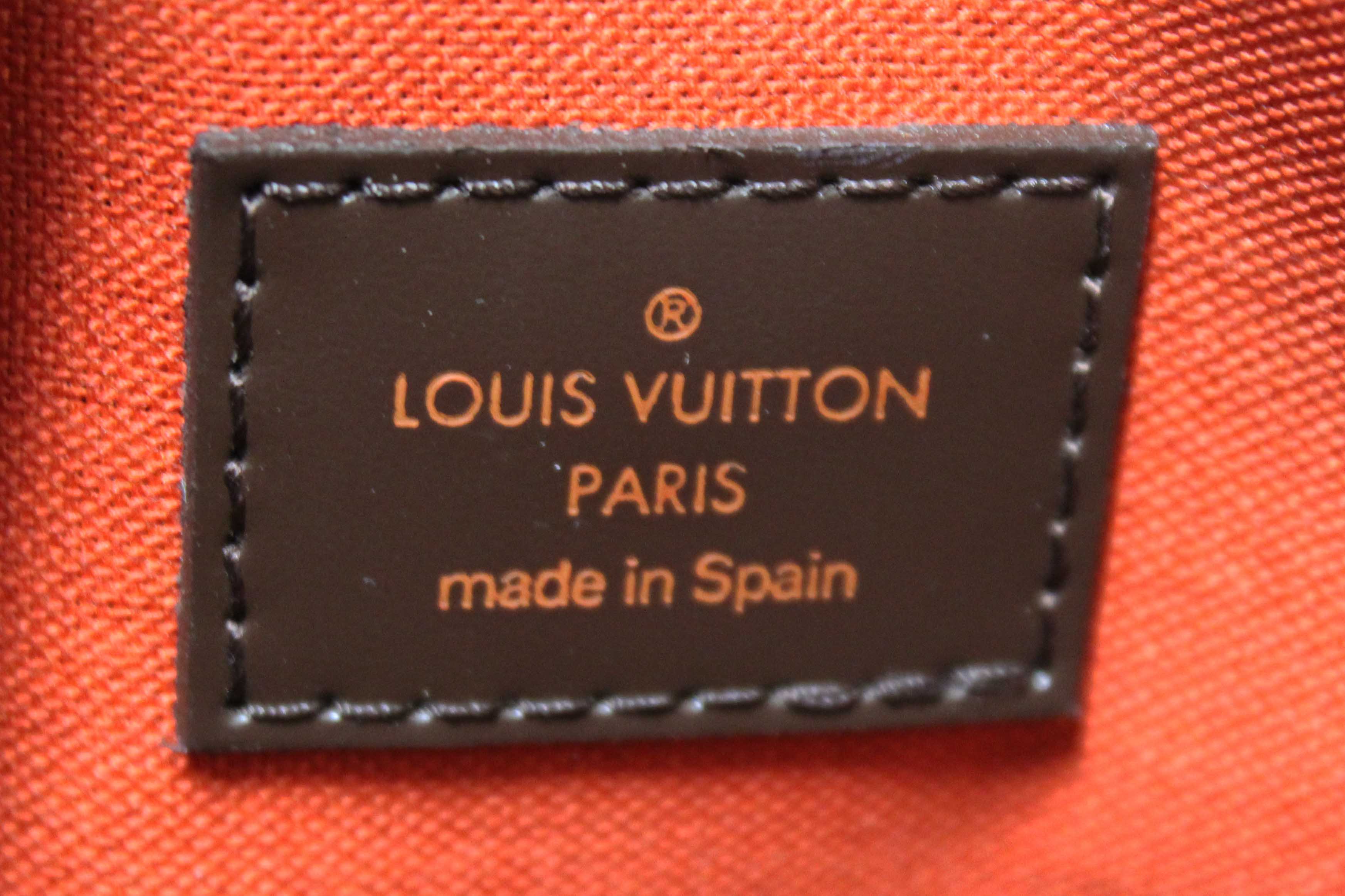 Authentic Louis Vuitton Damier Ebene Canvas Olav Messenger Bag