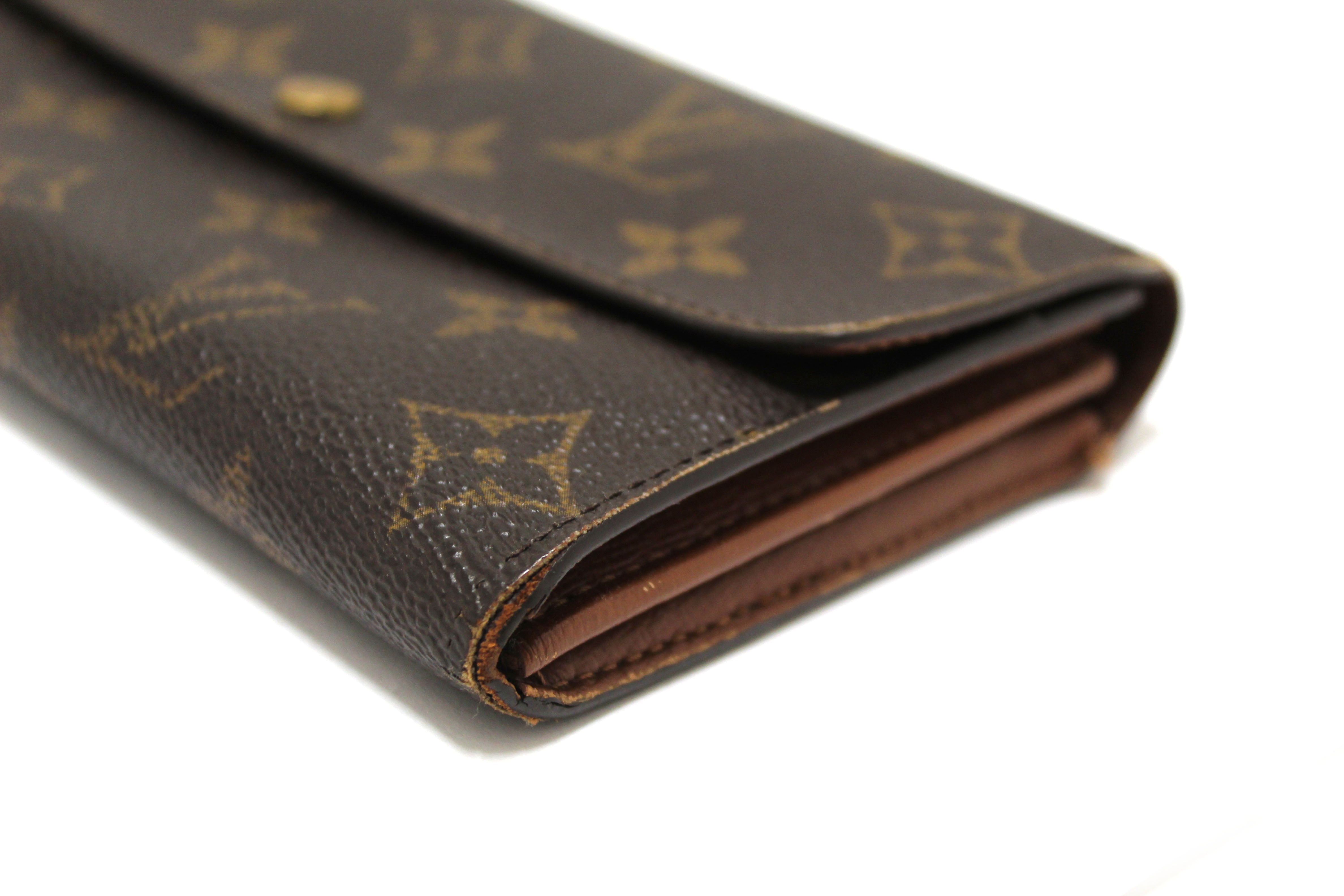 Authentic Louis Vuitton Classic Monogram Sarah Wallet