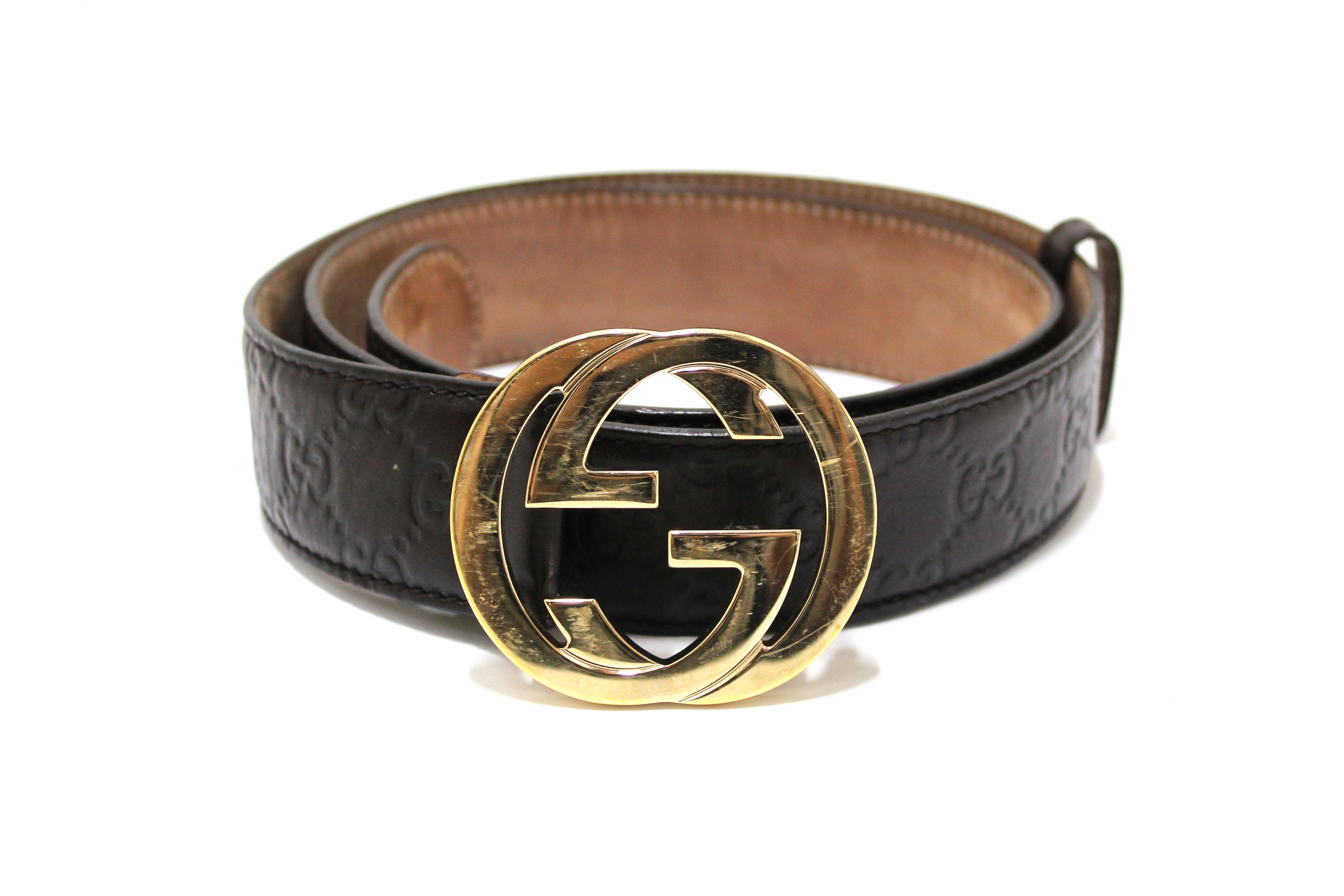 Authentic Gucci Black Signature Leather with Gold GG Buckle Belt size 38