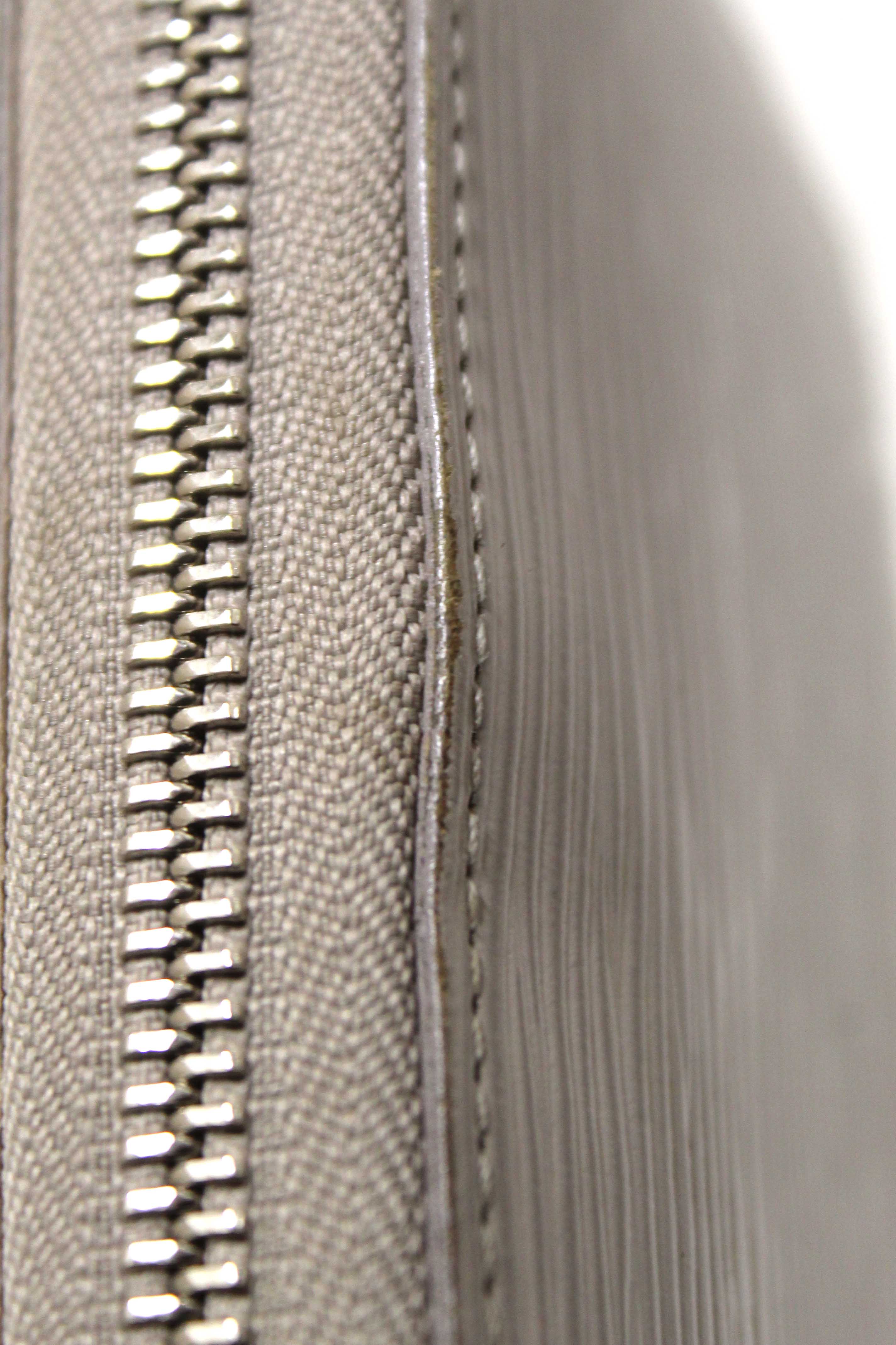 Authentic Louis Vuitton Grey Epi Leather Zippy Wallet