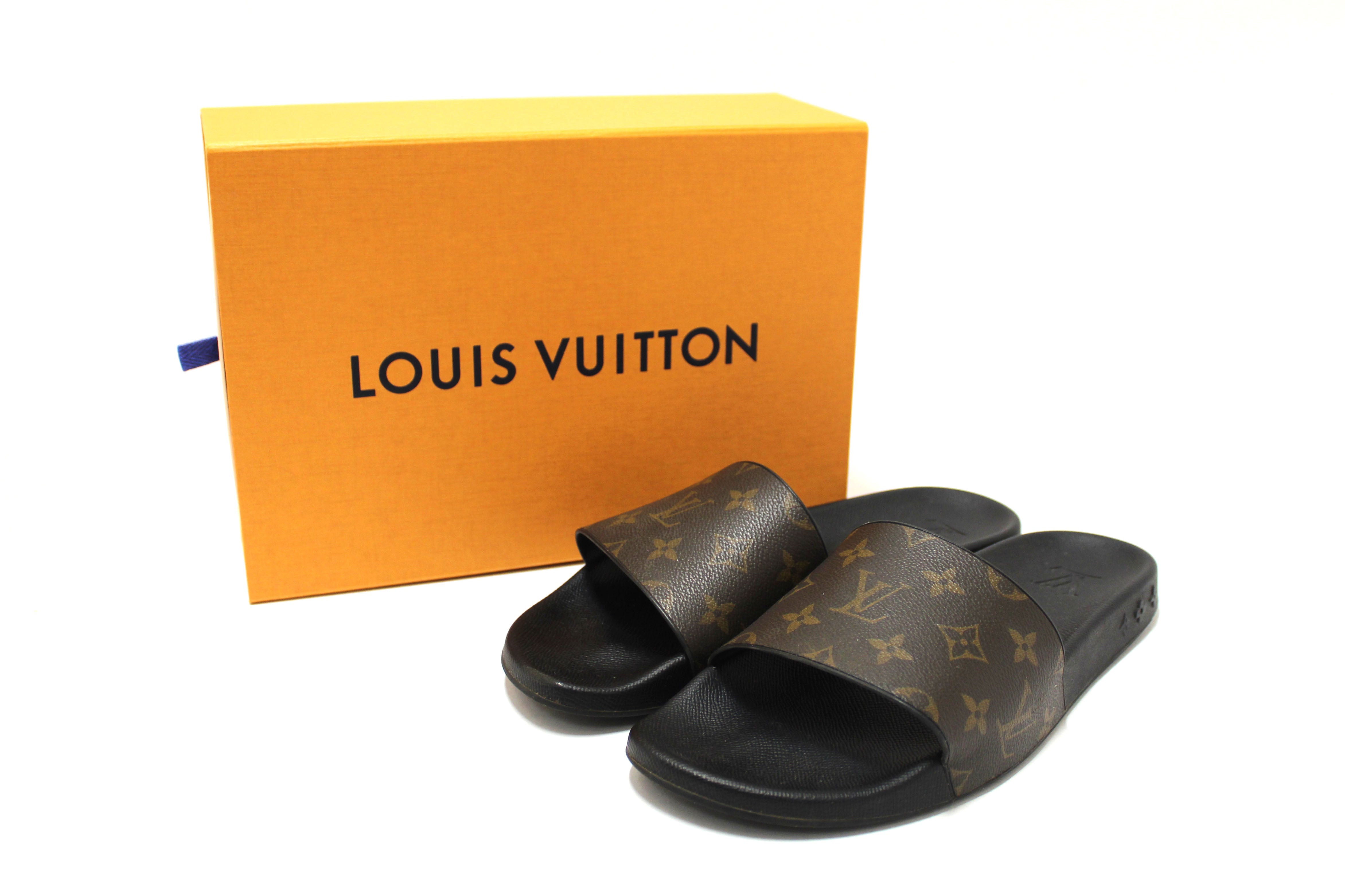 Authentic Louis Vuitton Men's Classic Monogram With Black Leather Waterfront Mule Size 9