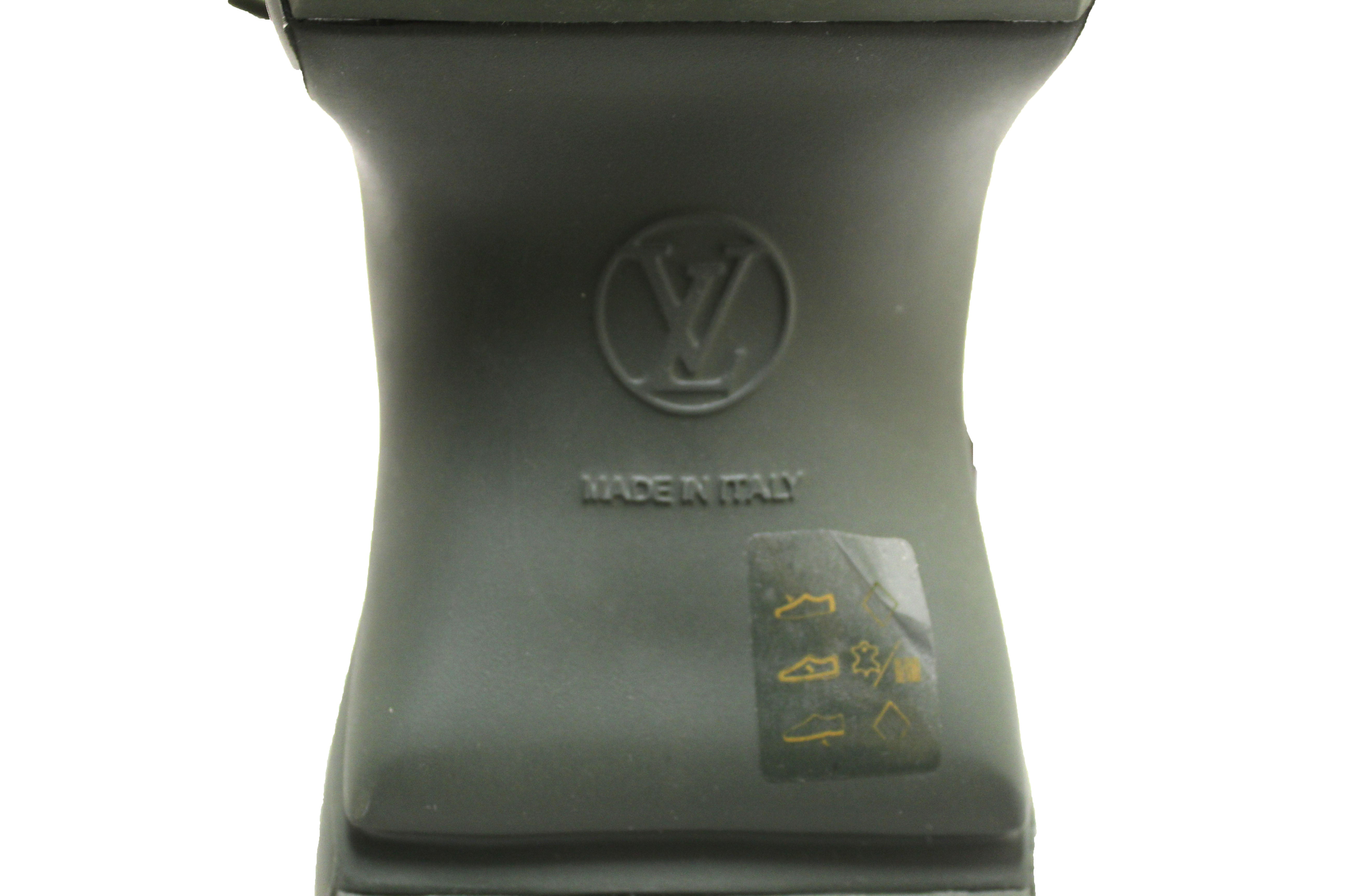 Authentic Louis Vuitton Khaki Green Mat Rubber Archlight Sneaker Boot Size 37