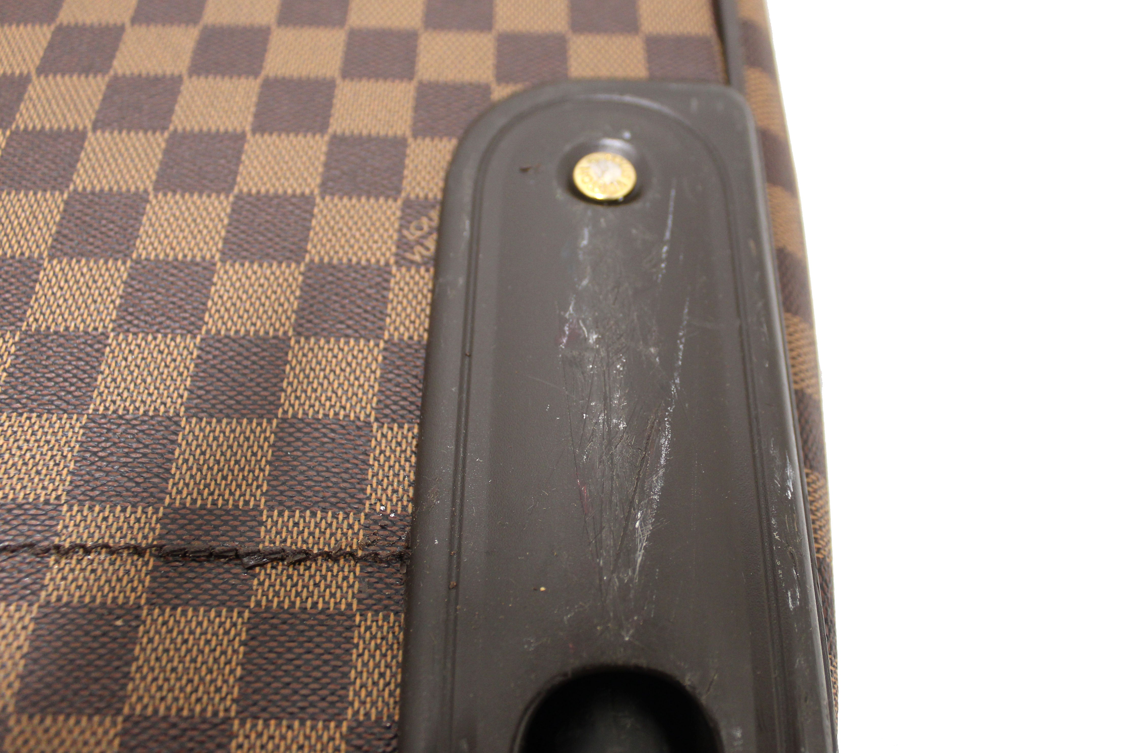 Louis Vuitton phone case Damier ebene