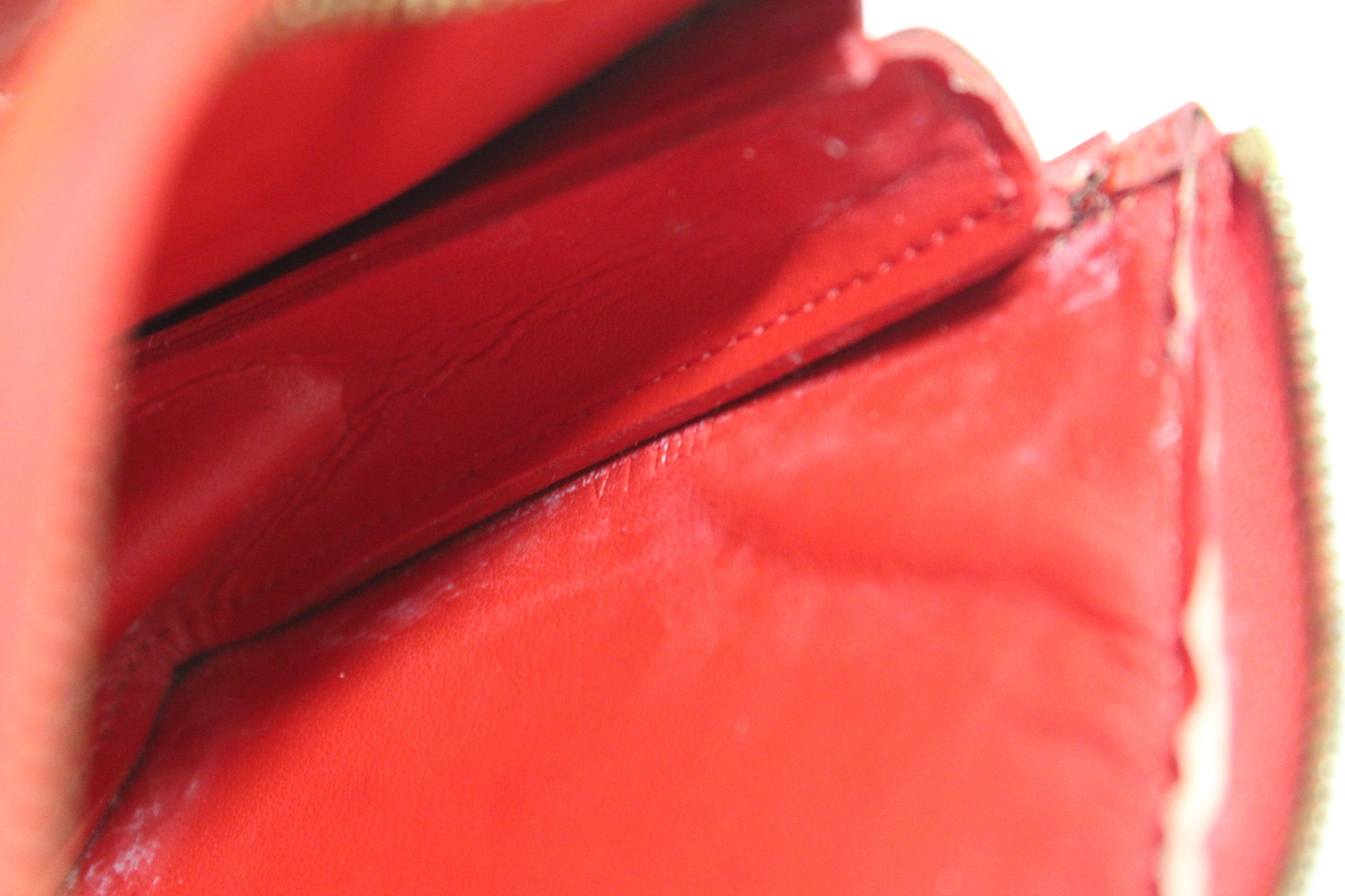 Authentic Louis Vuitton Red Monogram Vernis Leather Lexington Pochette Bag