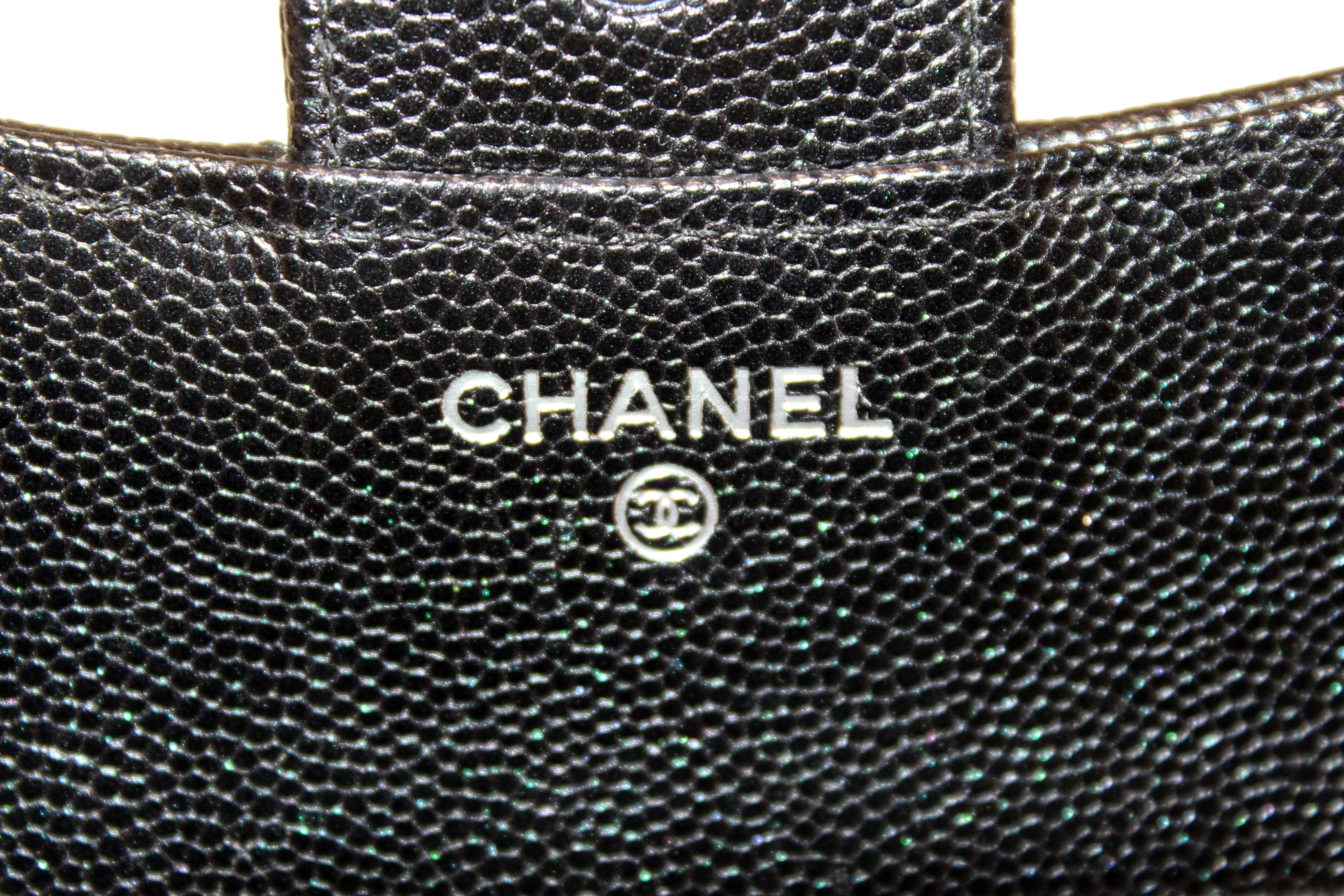 Authentic Chanel Black Iridescent Caviar Chevron Quilted Compact Flap –  Paris Station Shop