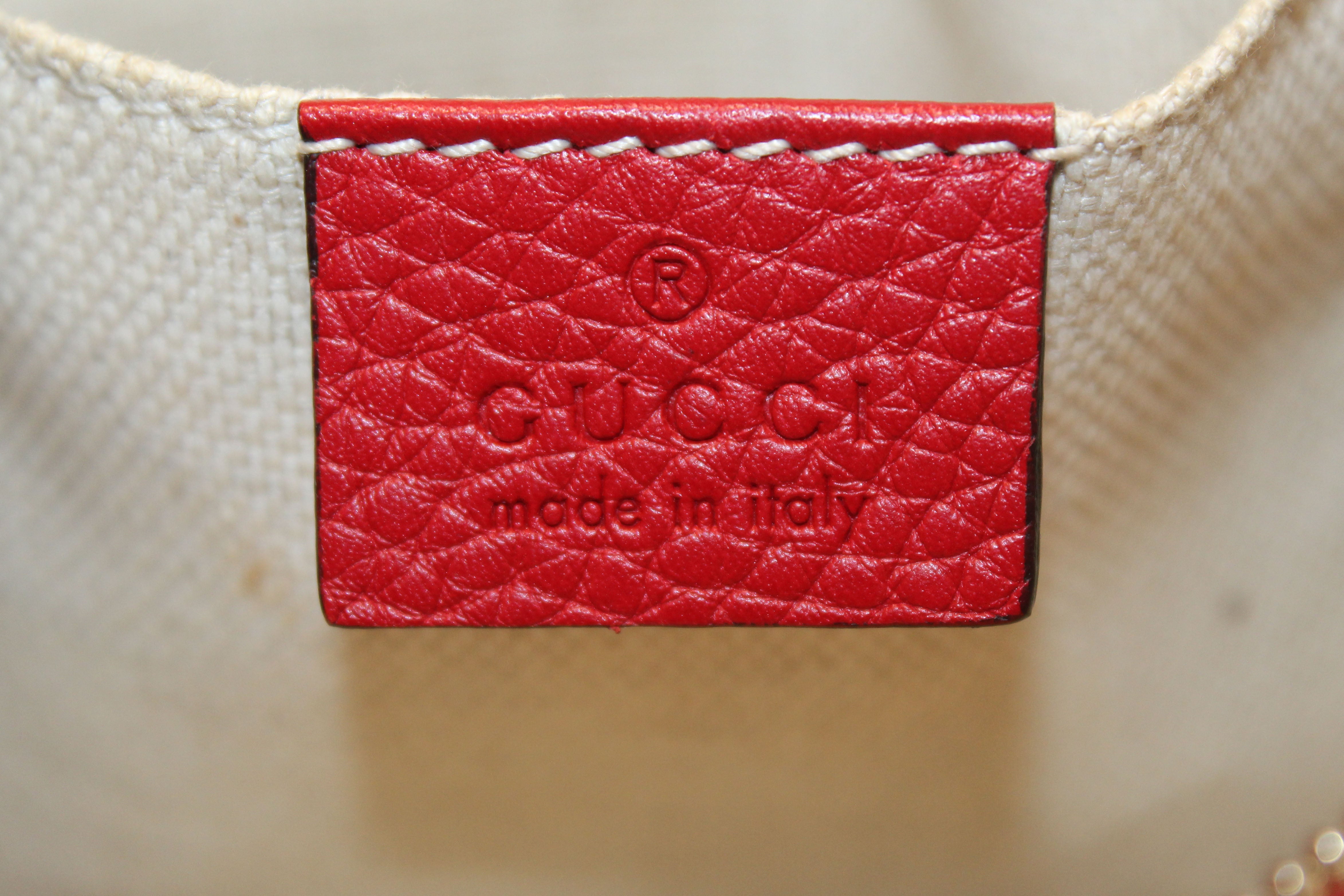 Authentic Gucci Red Soho Leather Small Disco Messenger Bag